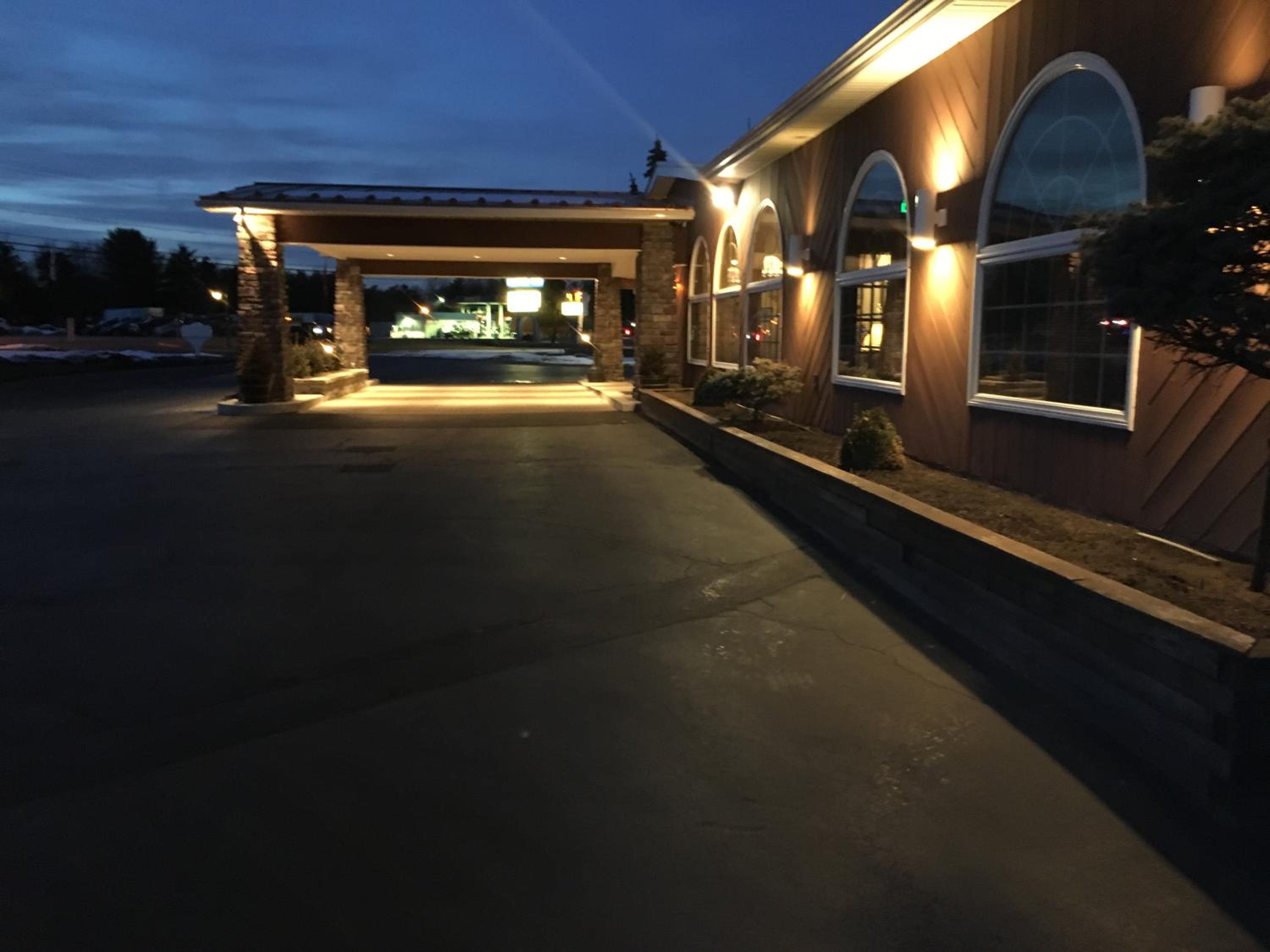 Landmark Motor Inn