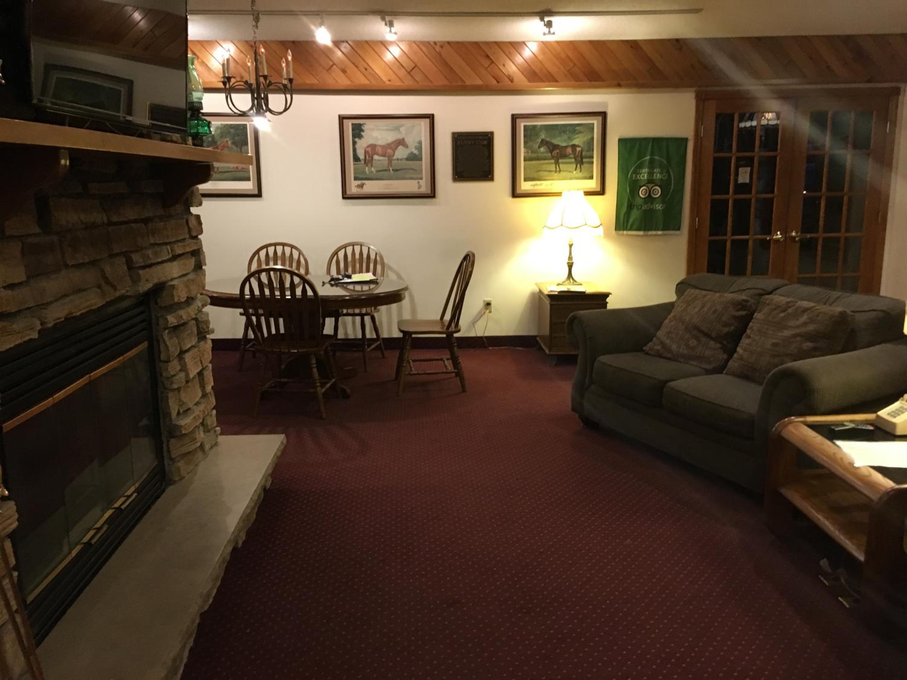 Landmark Motor Inn