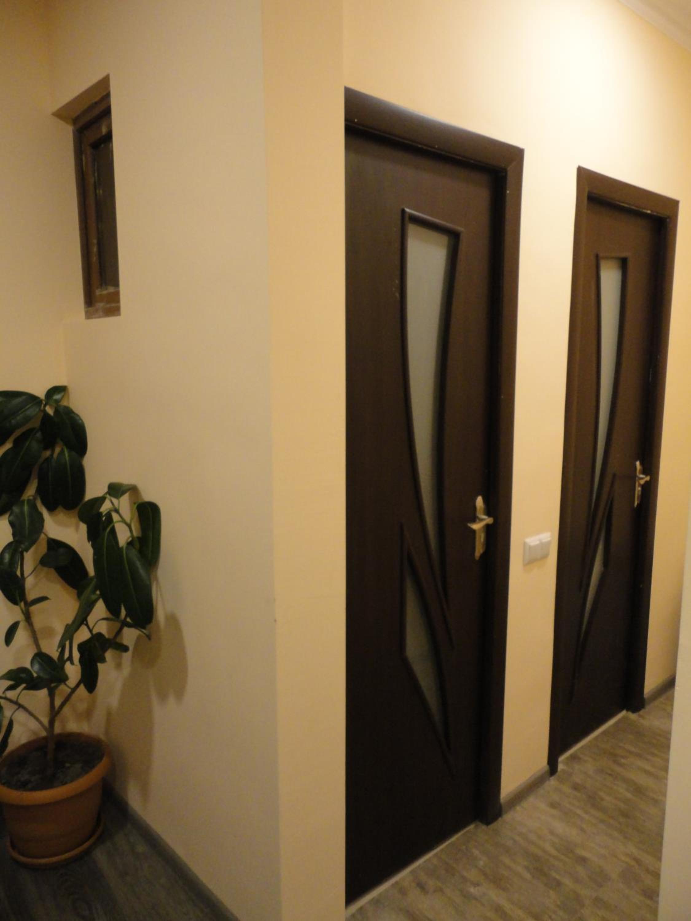 Like Home Guesthouse & Tours