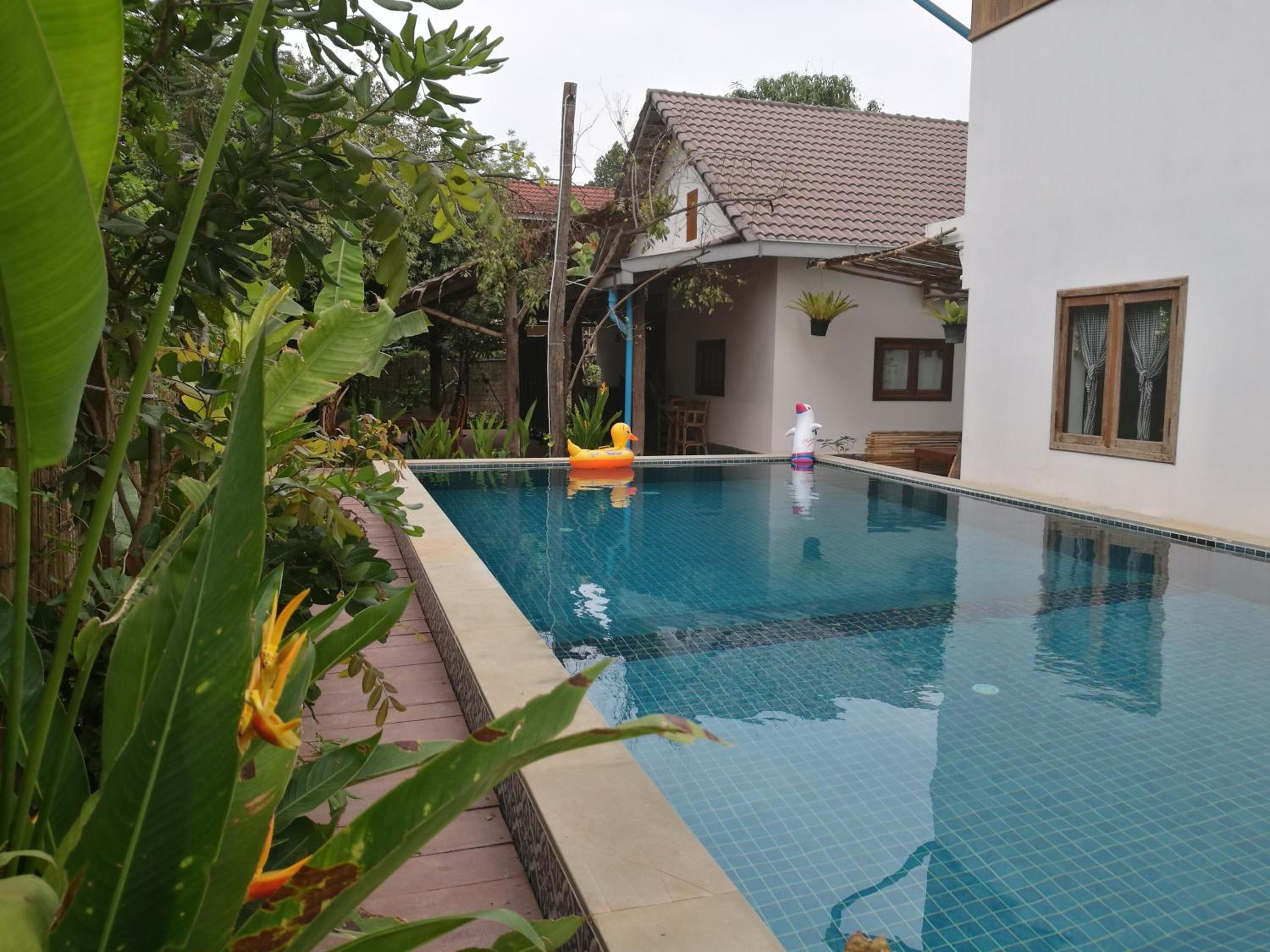 ANGKOR DINO B&B