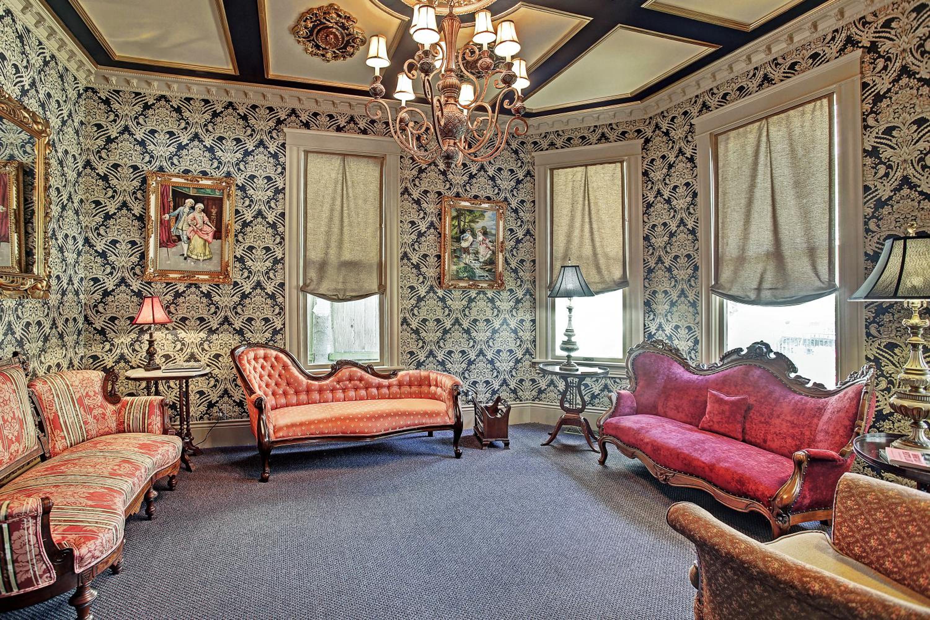 lounge