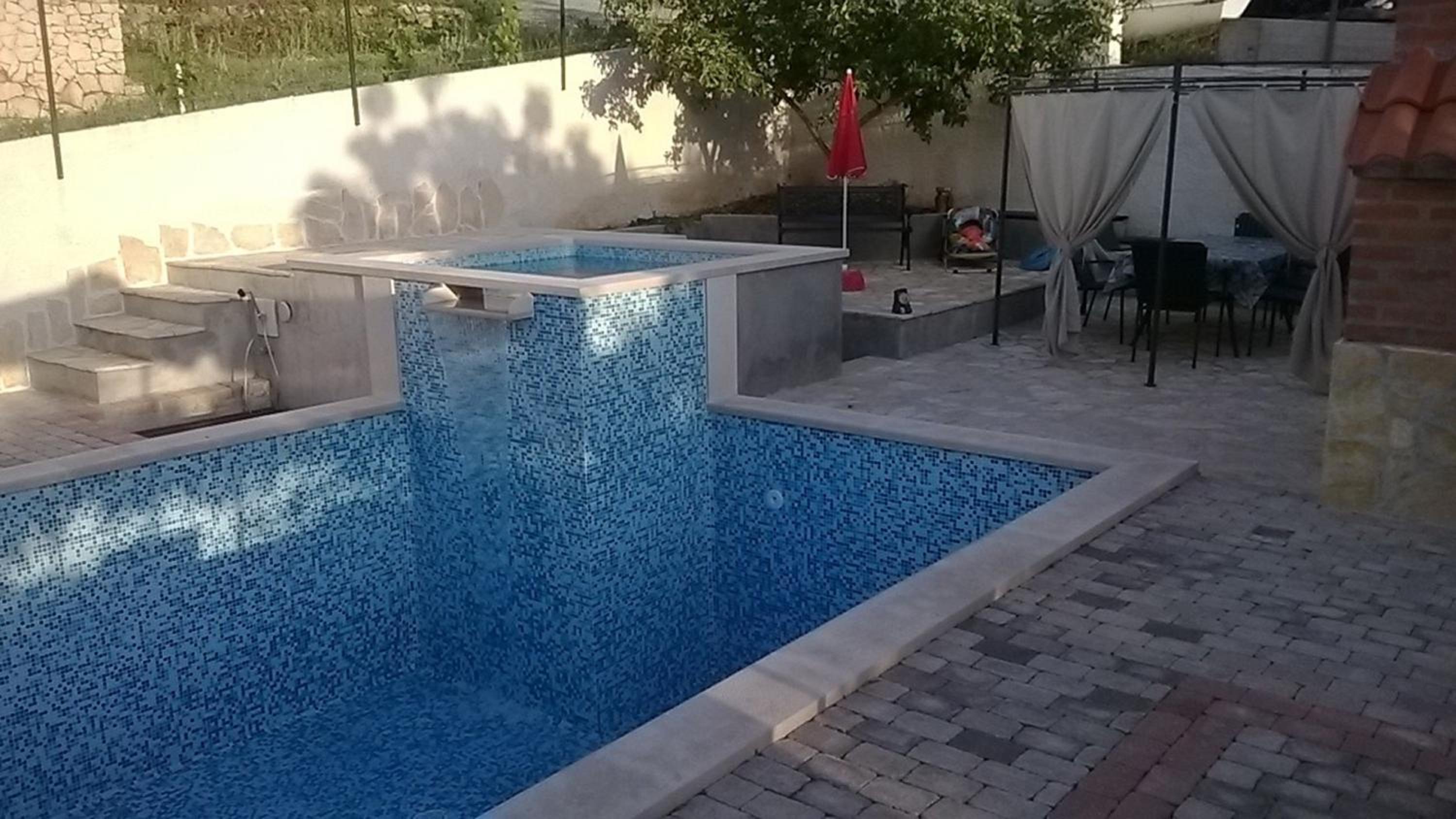 Apartments Nives