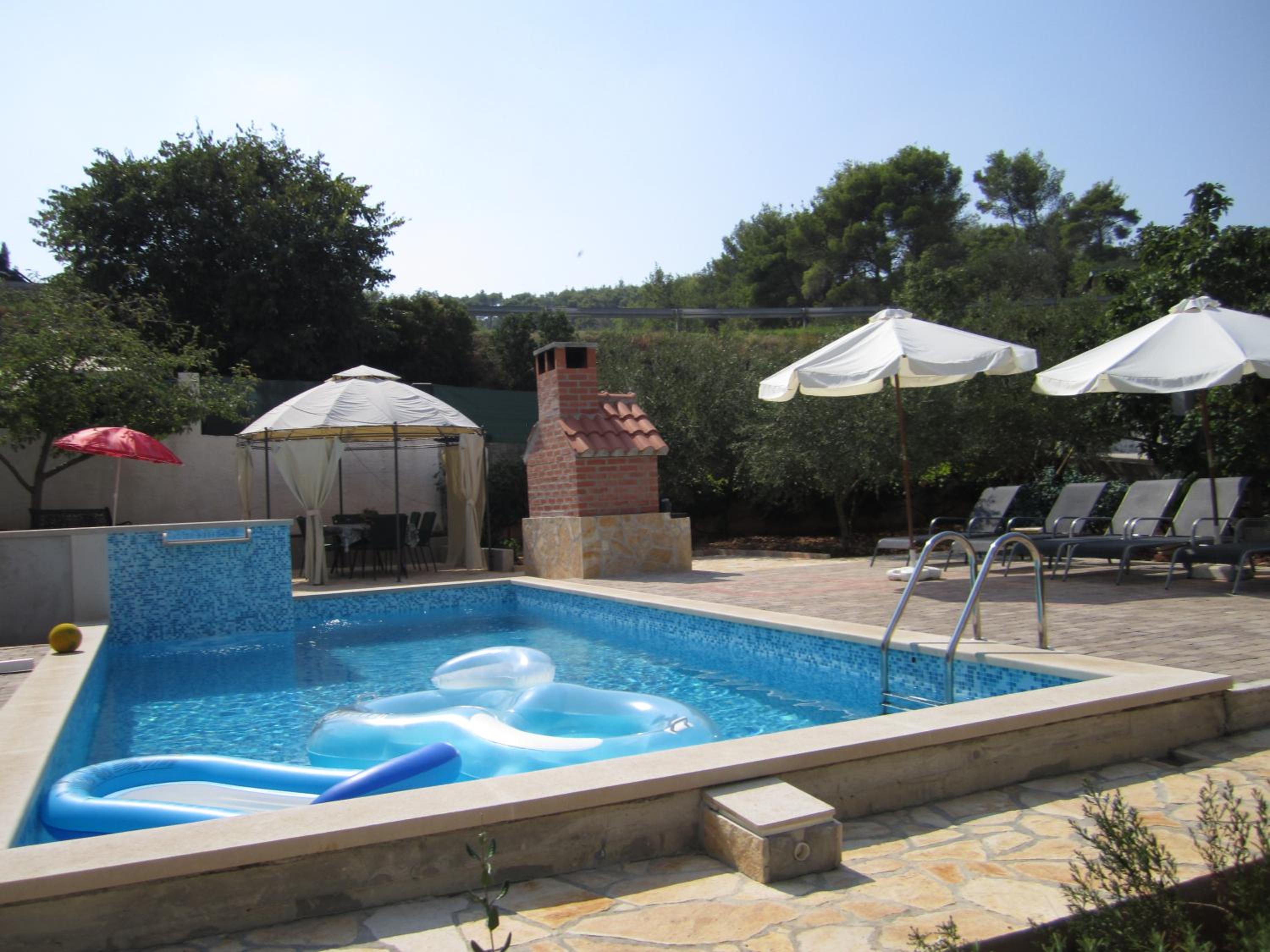 Apartments Nives