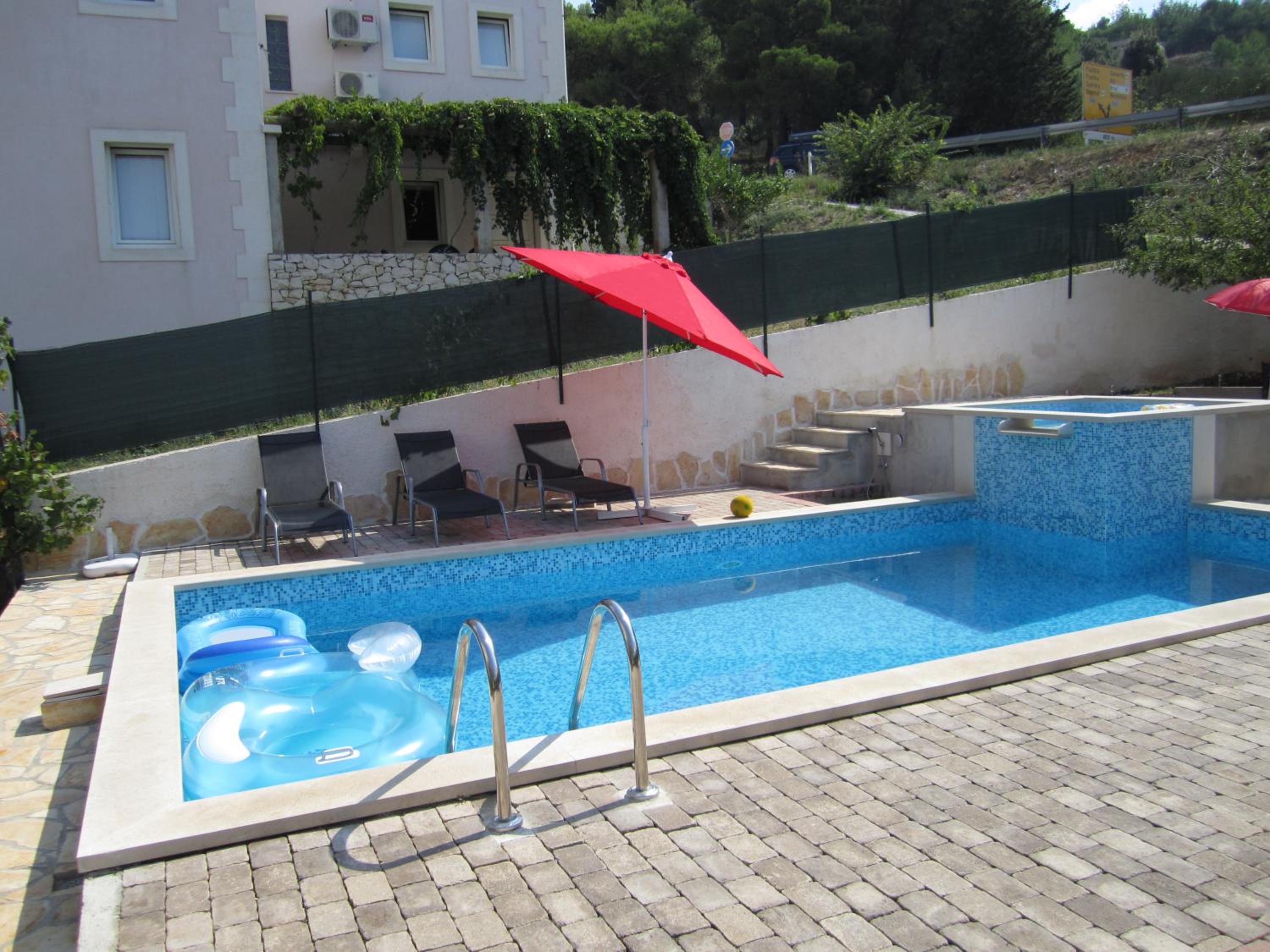 Apartments Nives