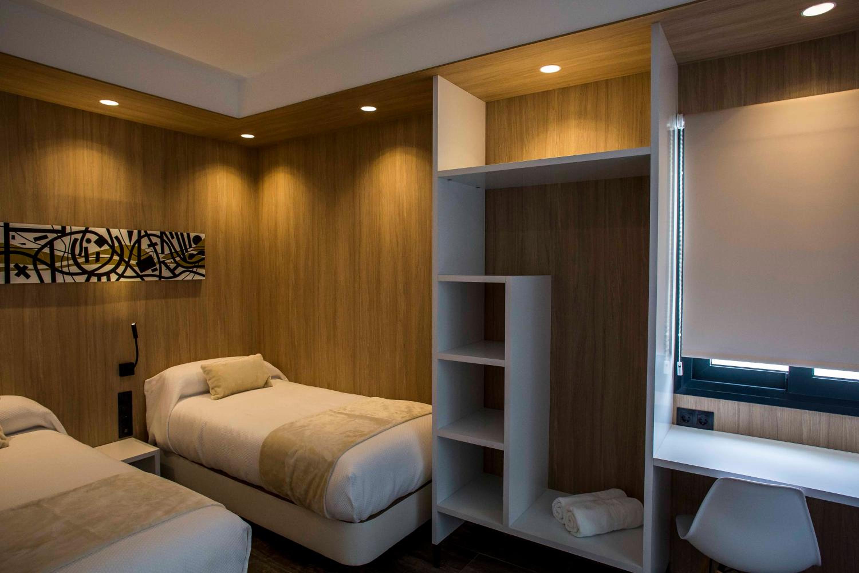 Hostal Sevilla Santa Justa - Adults only view 3