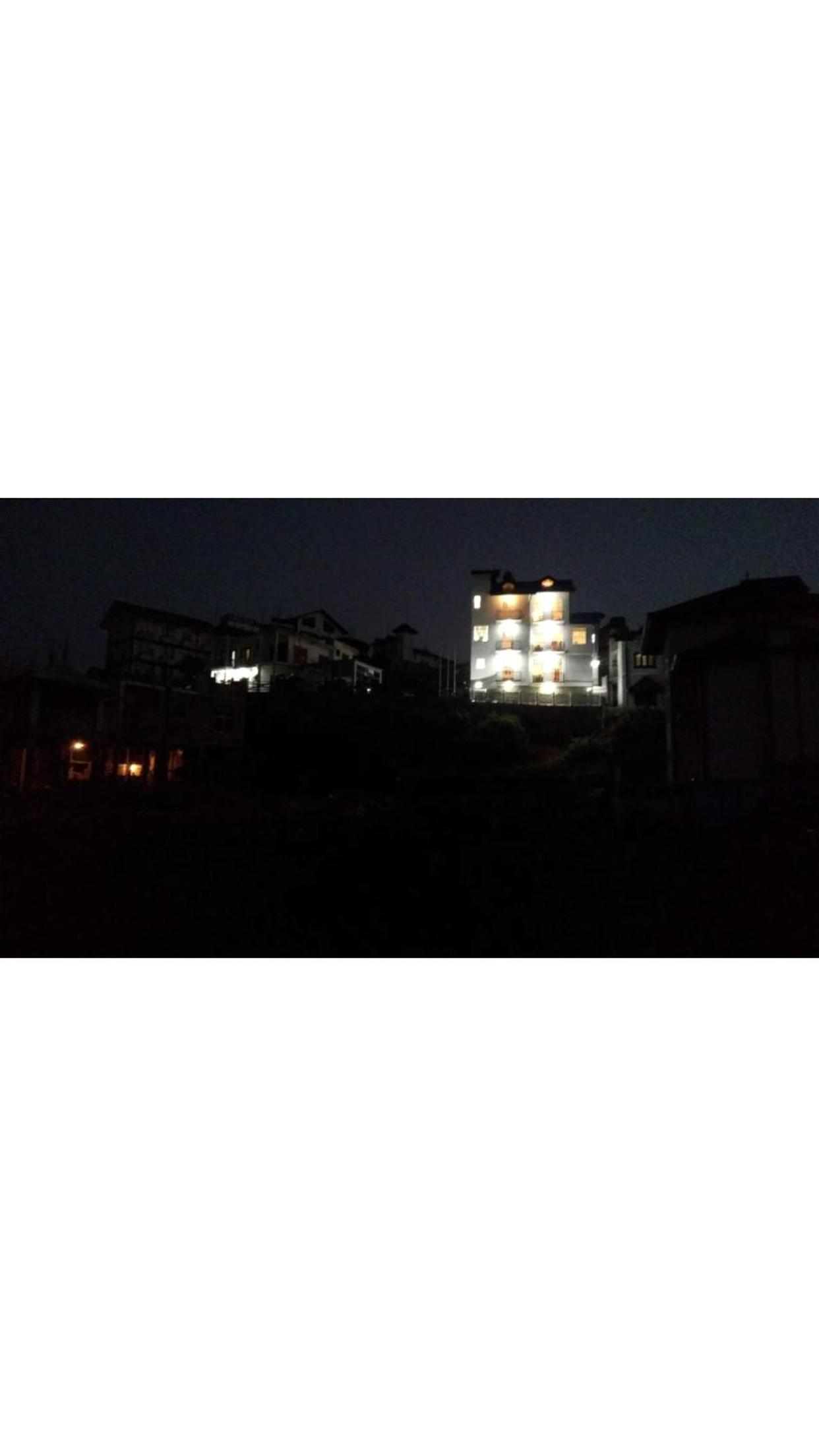 Regal Rose Luxury Holiday Apartments