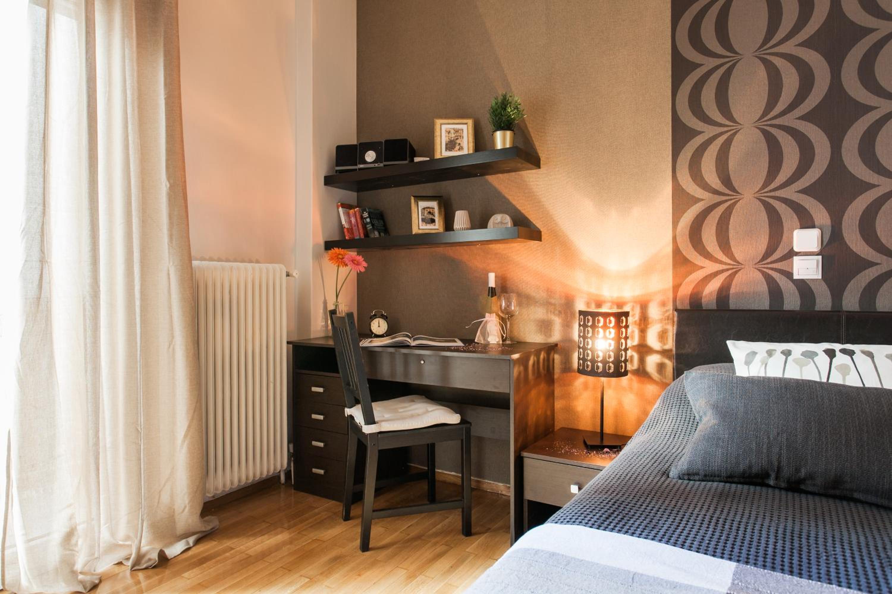 Best Private Rooms in apartment in safe area
