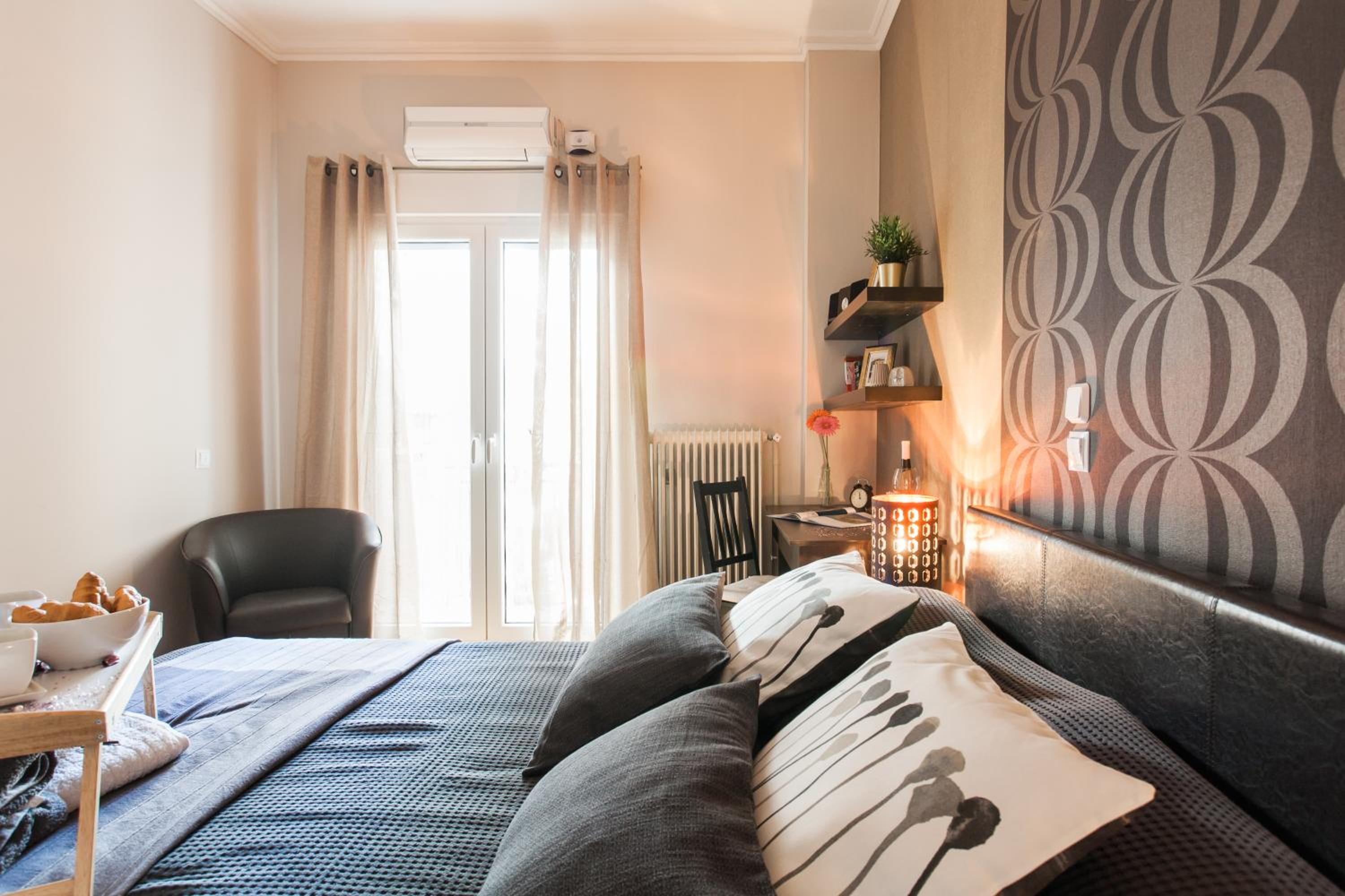Best Private Rooms in apartment in safe area