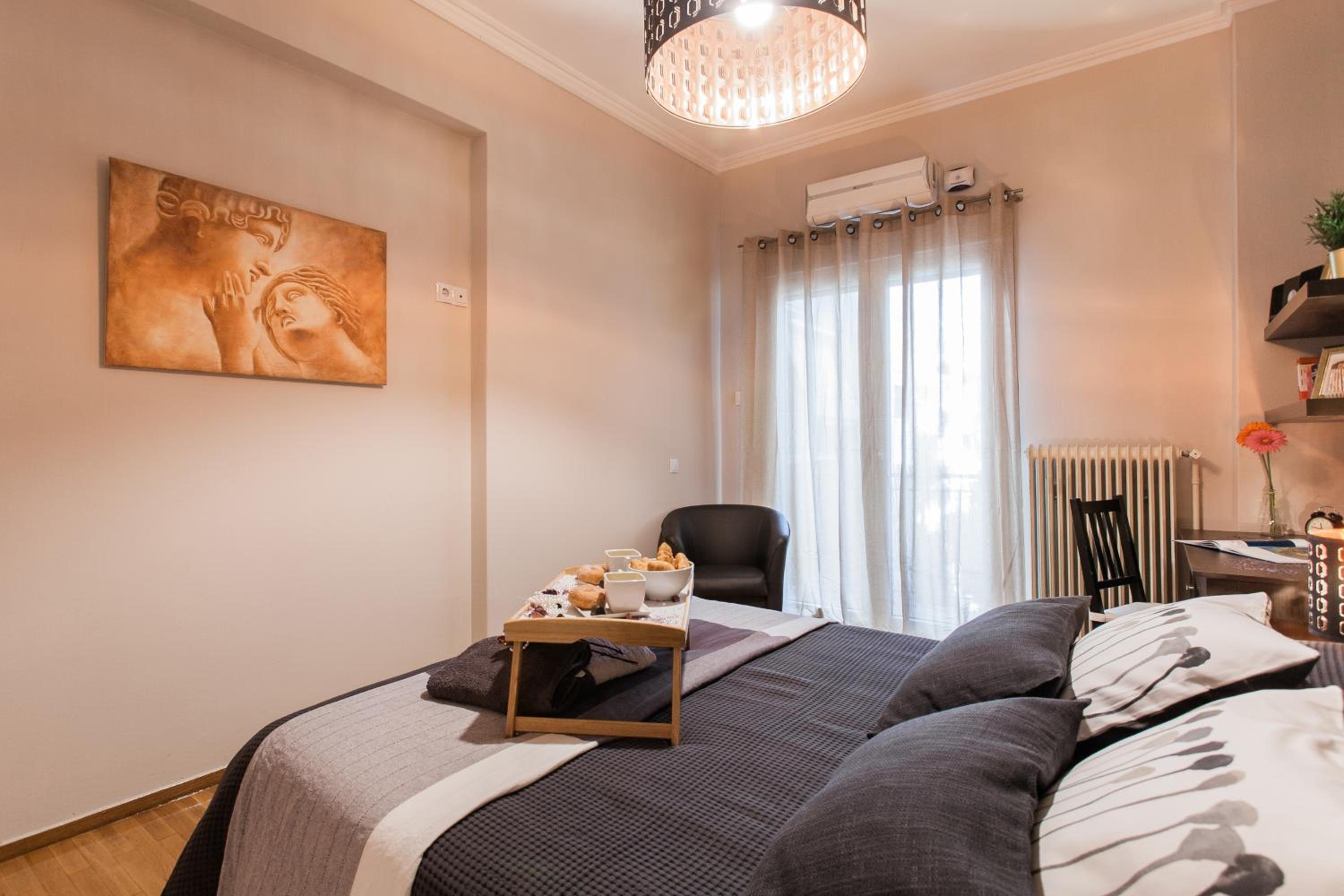 Best Private Rooms in apartment in safe area