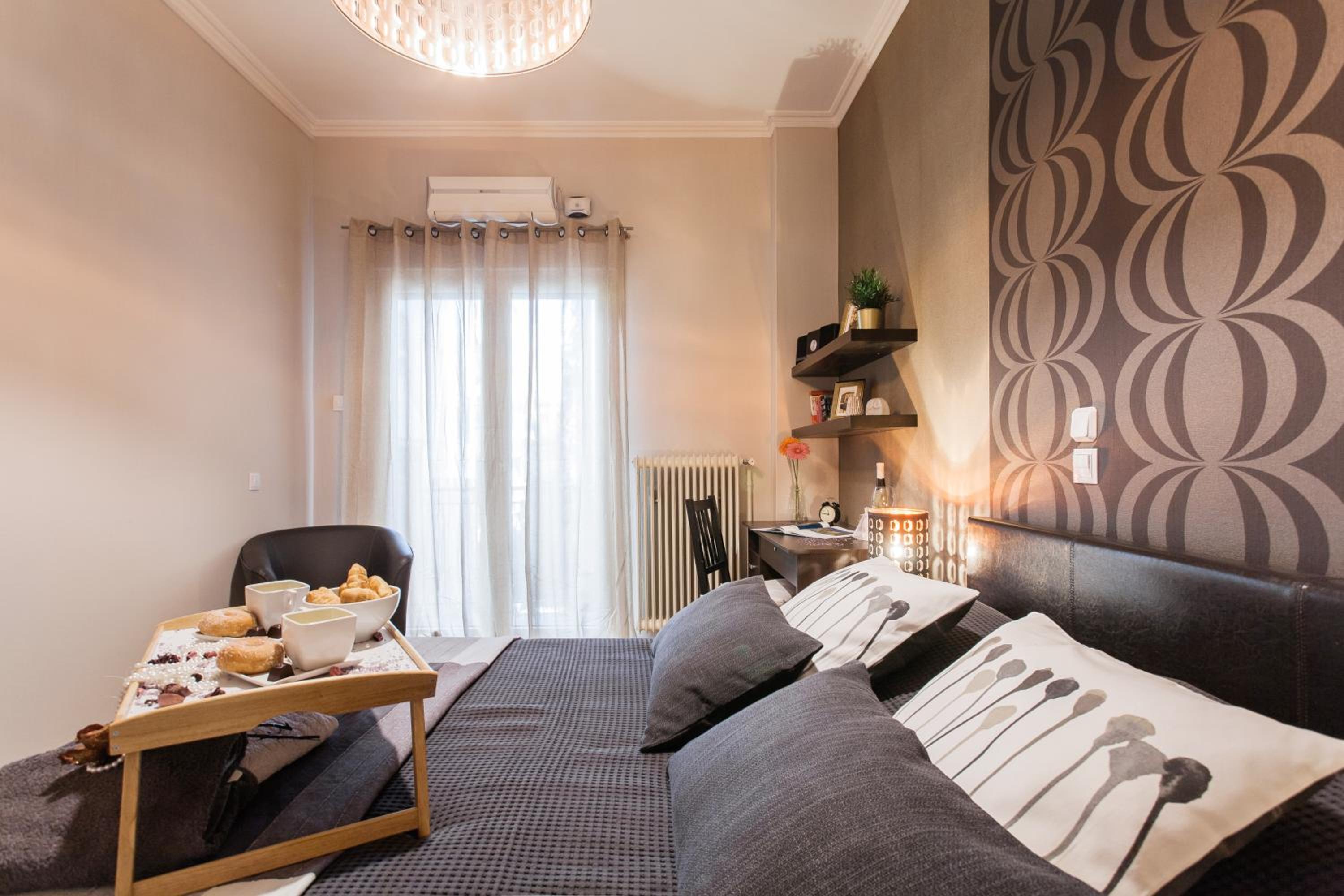 Best Private Rooms in apartment in safe area