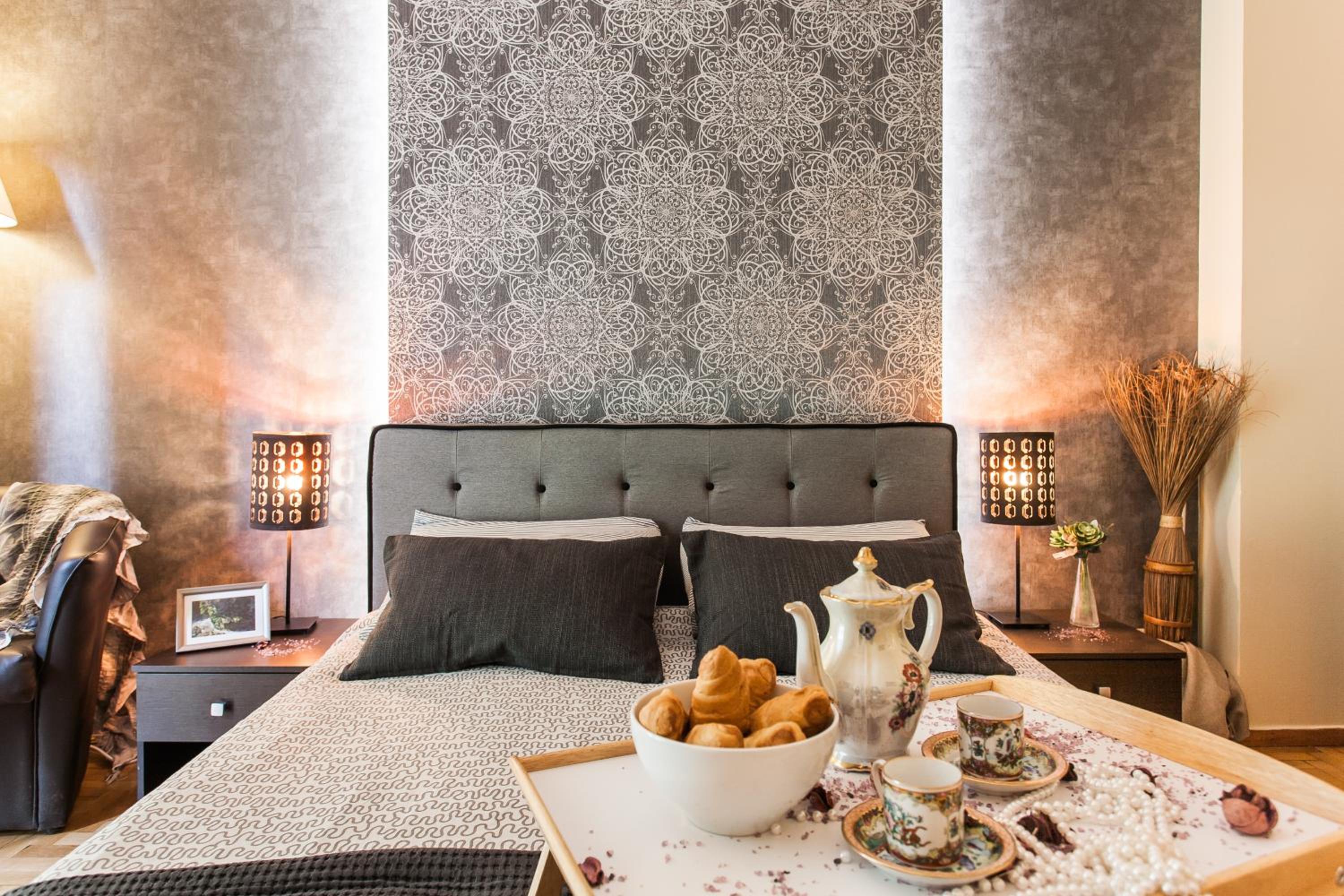 Best Private Rooms in apartment in safe area