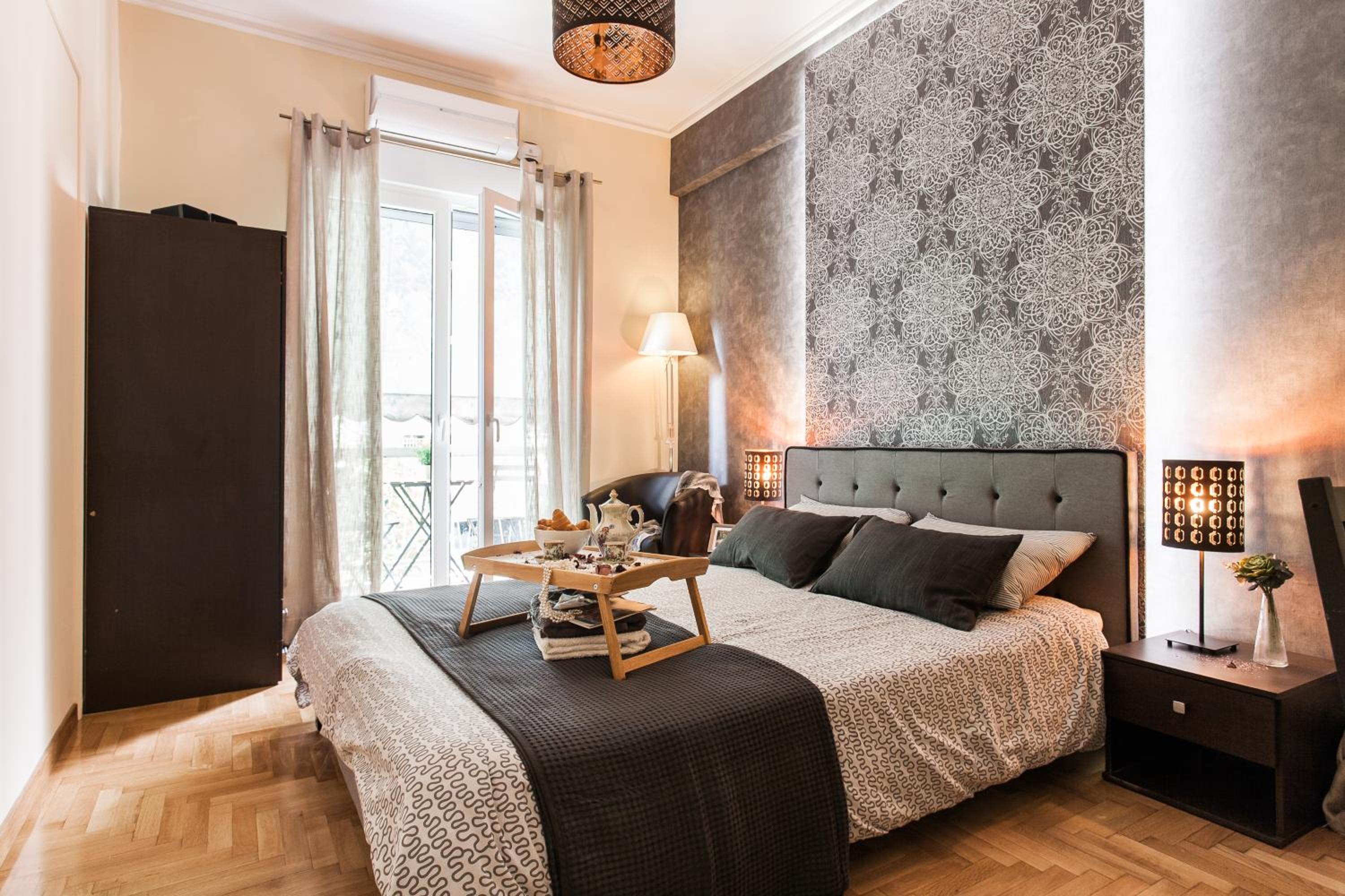 Best Private Rooms in apartment in safe area