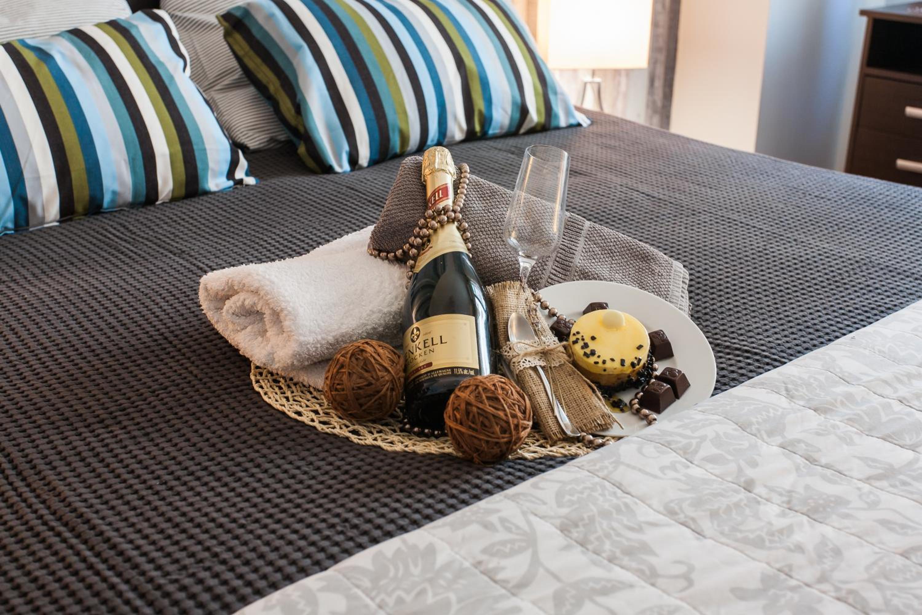 Best Private Rooms in apartment in safe area