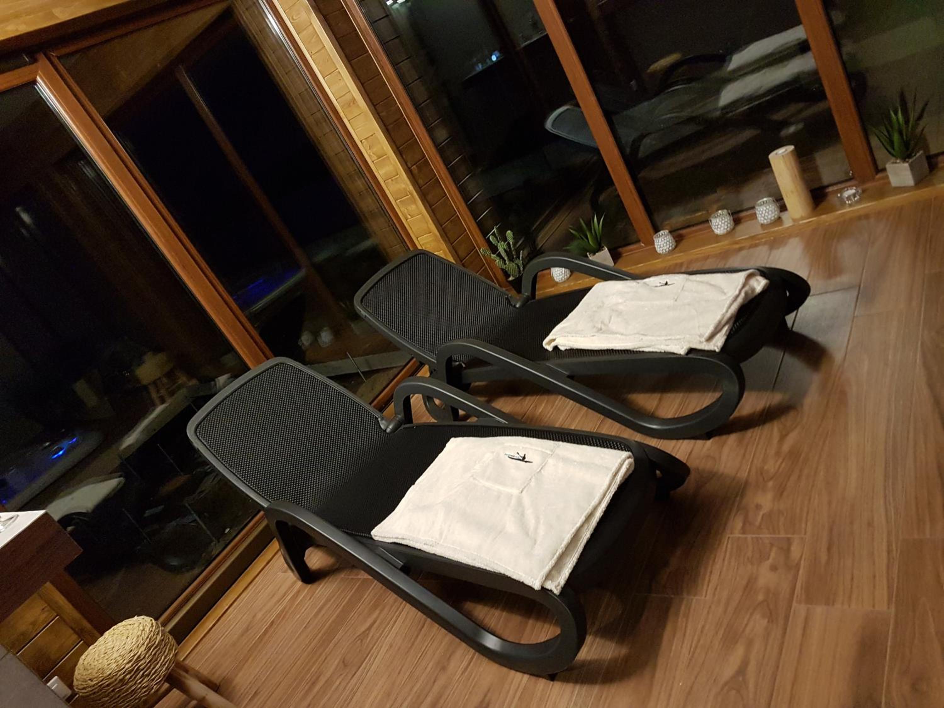 Photo 33