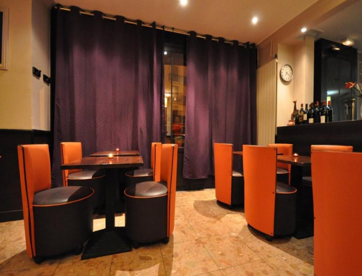 restaurant