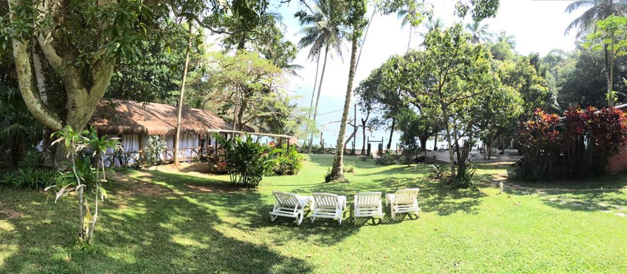 Praia da Crena