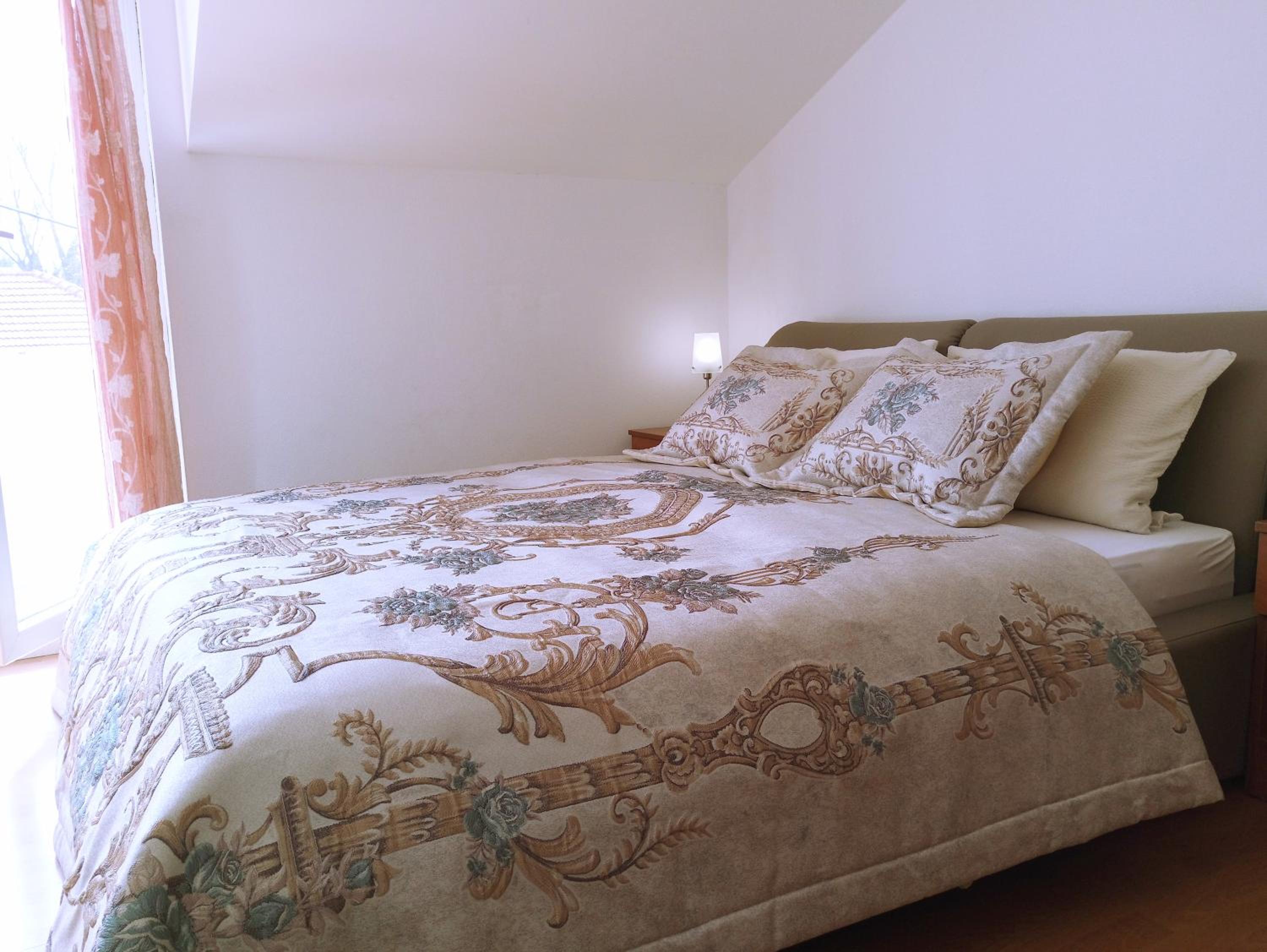 Adria Apartments and Rooms