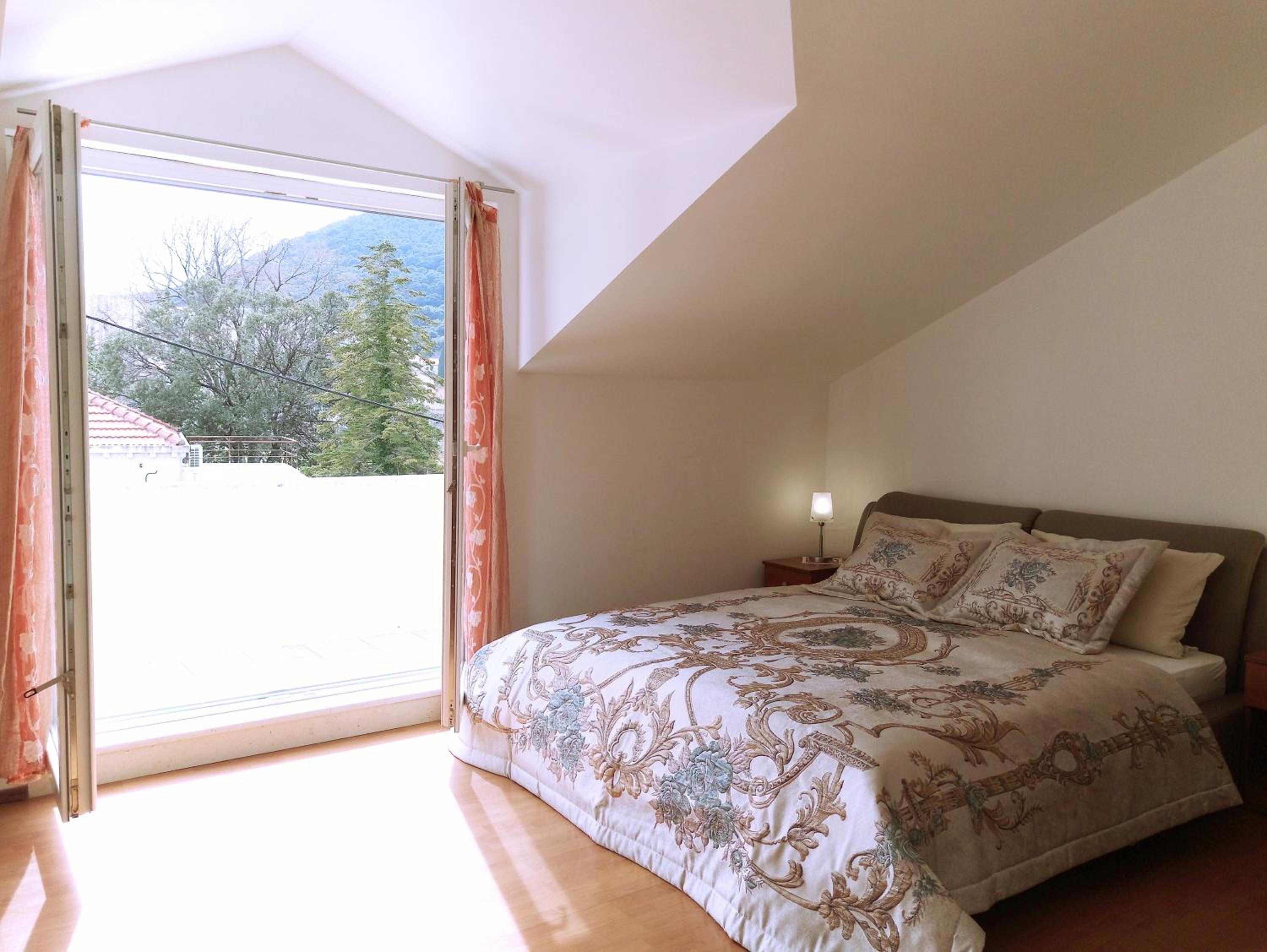 Adria Apartments and Rooms