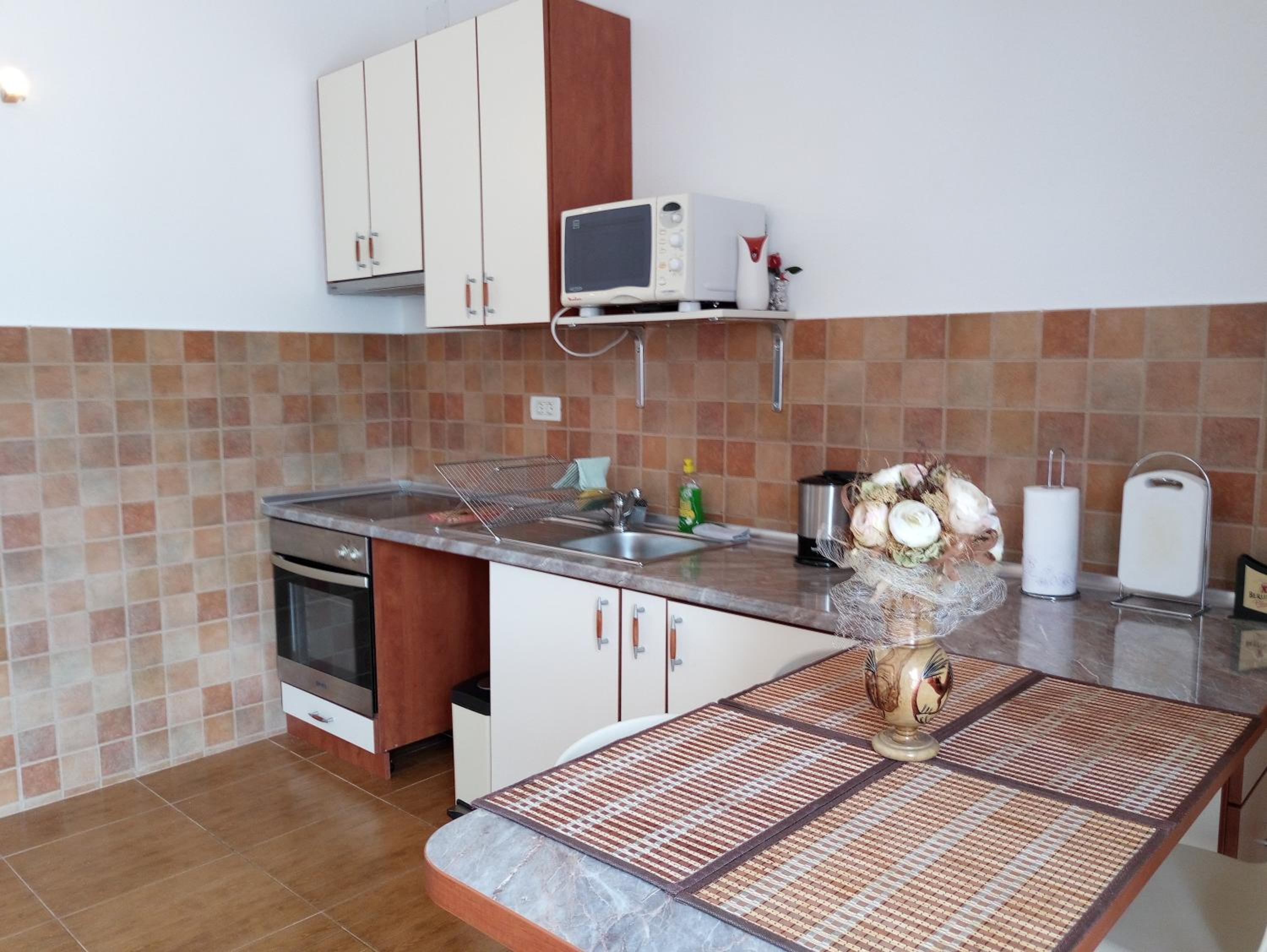 Adria Apartments and Rooms