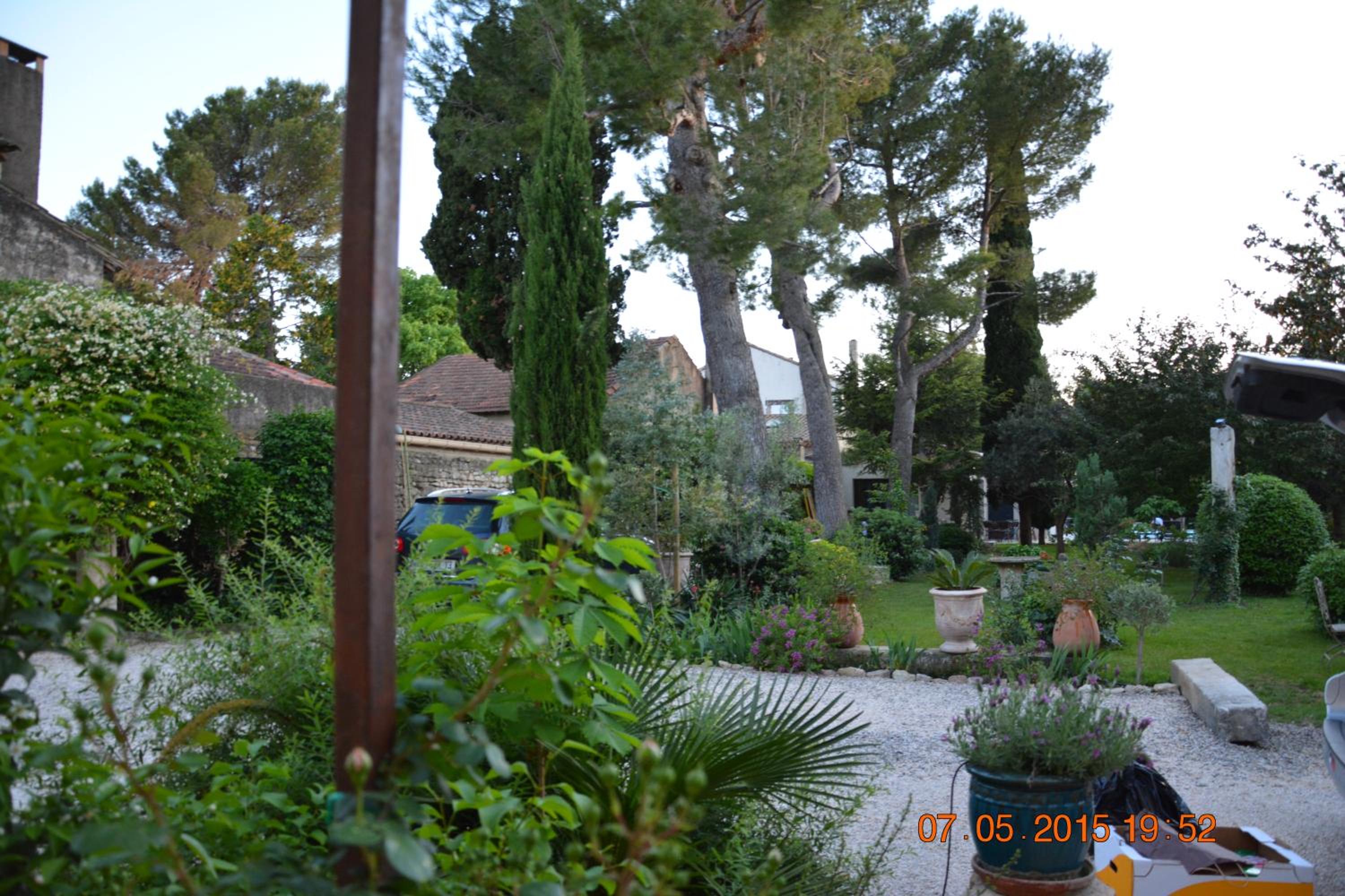 Mas Alpilles Soleil view 4