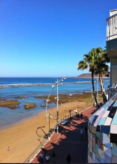 Sunrise-Sunset Amazing Seaviews Las Canteras Beach