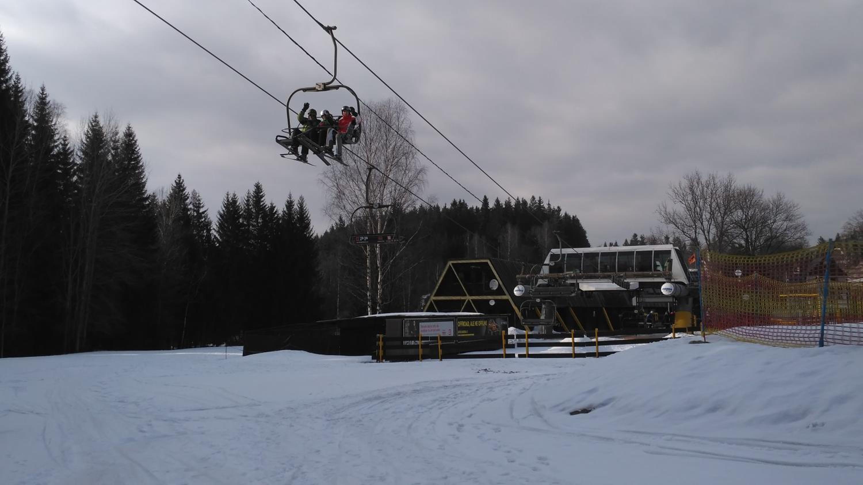 Harrachov Resident Apartments "Terrace & Chill" - high speed WiFi, možnost snídaně, Smart TV, Netflix, Disney plus view 5