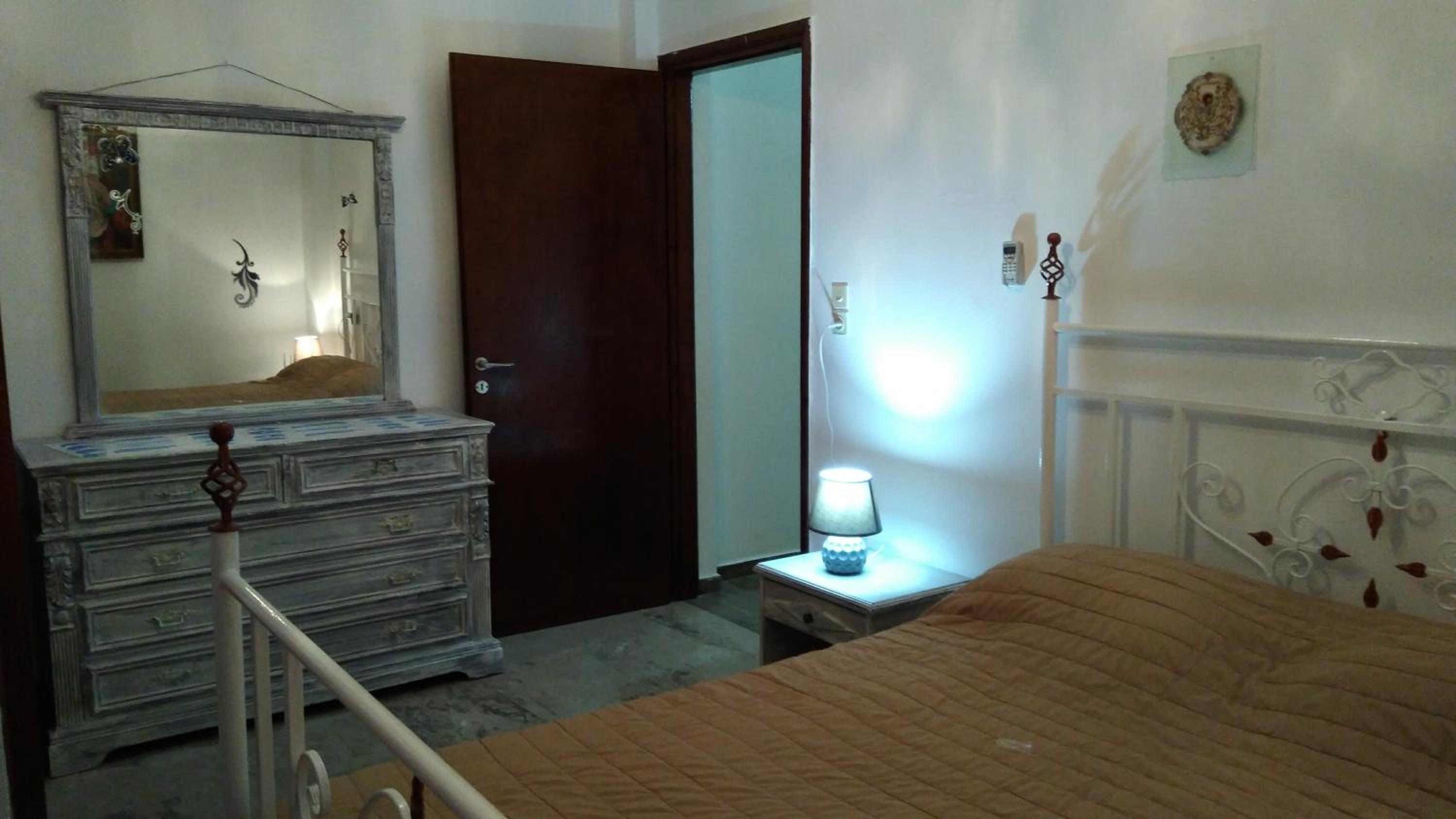 Comfortable Home Ermoupolis