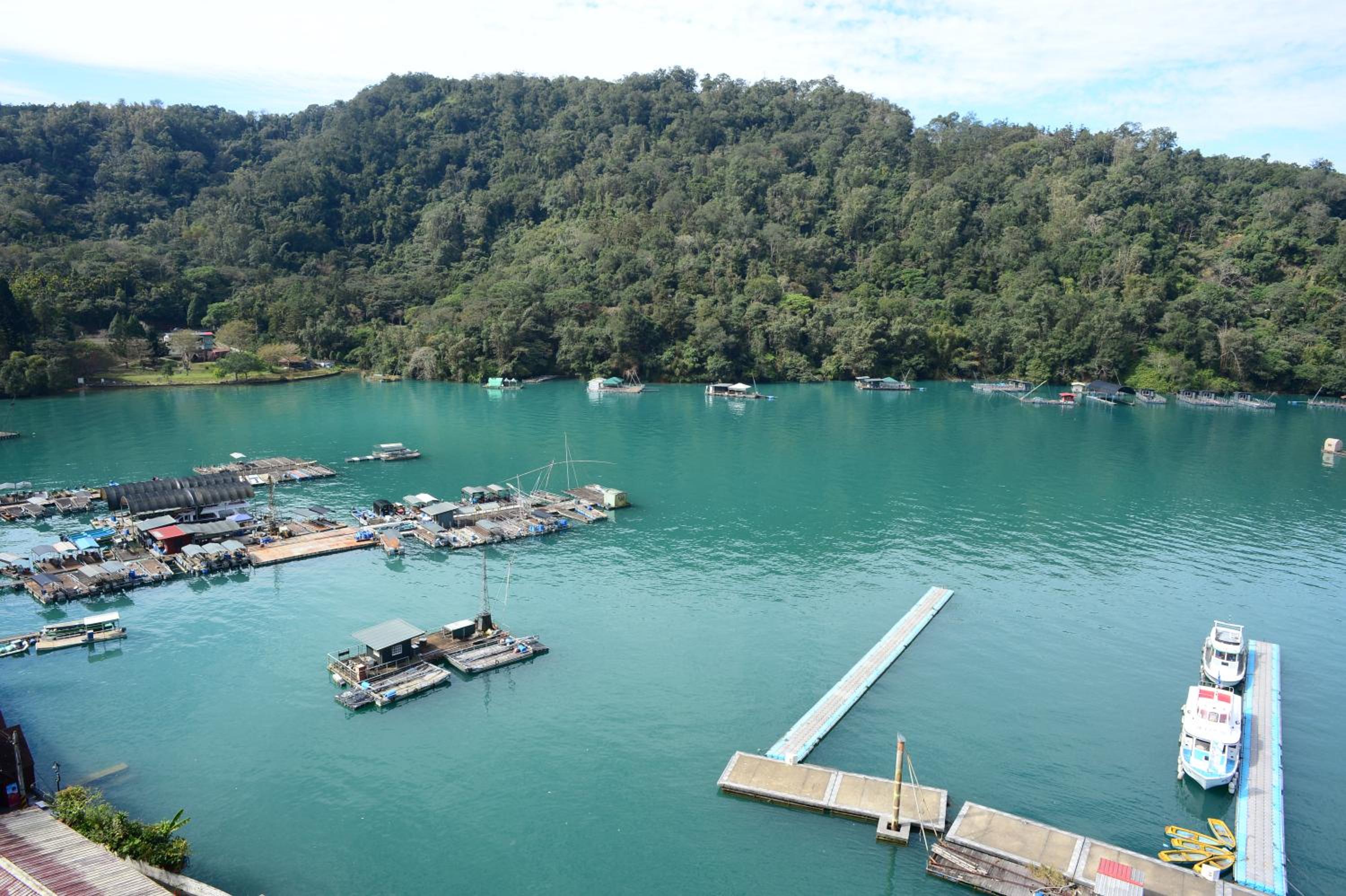 Yi Da Lakeside Hotel