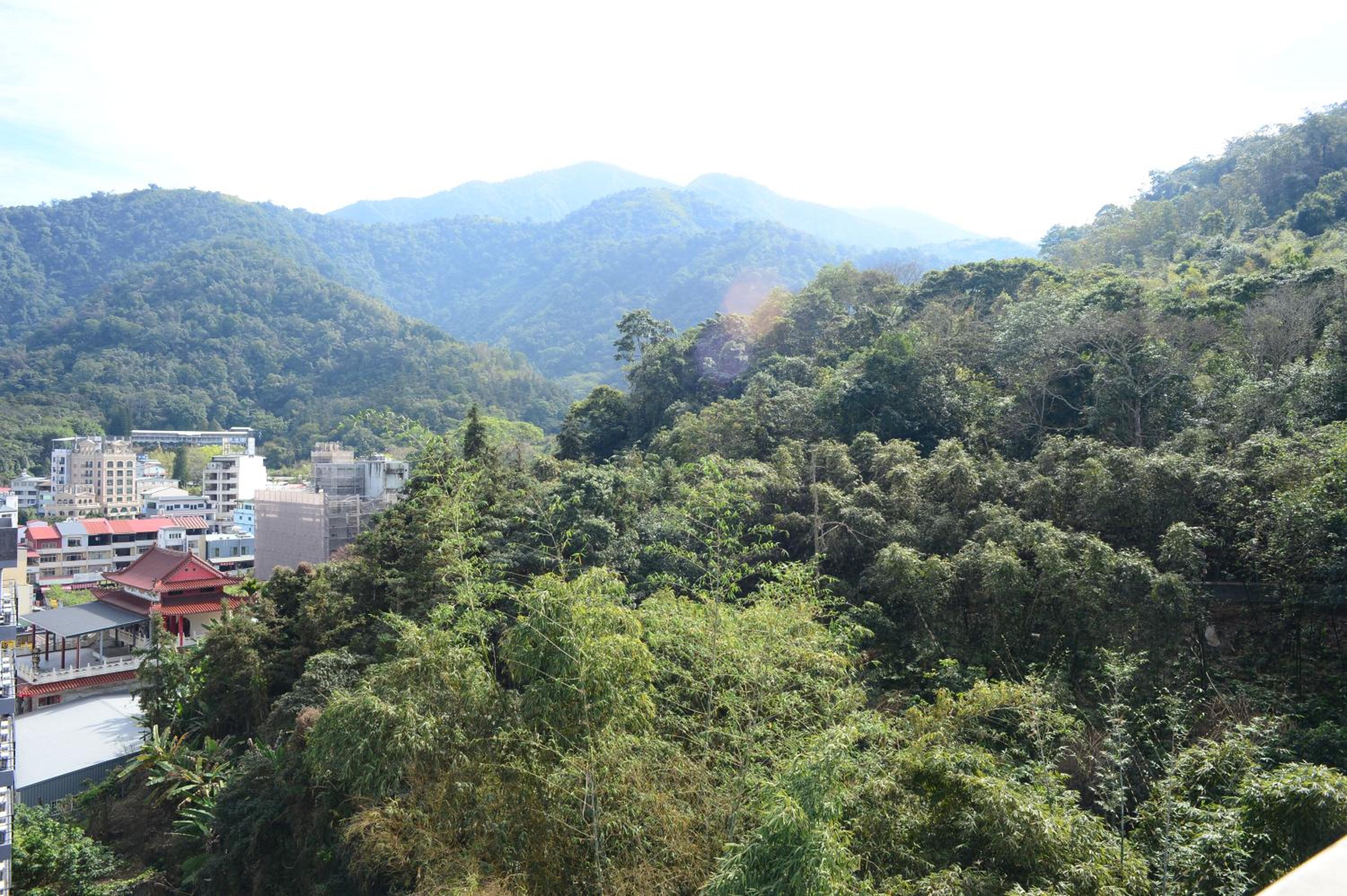 Yi Da Lakeside Hotel