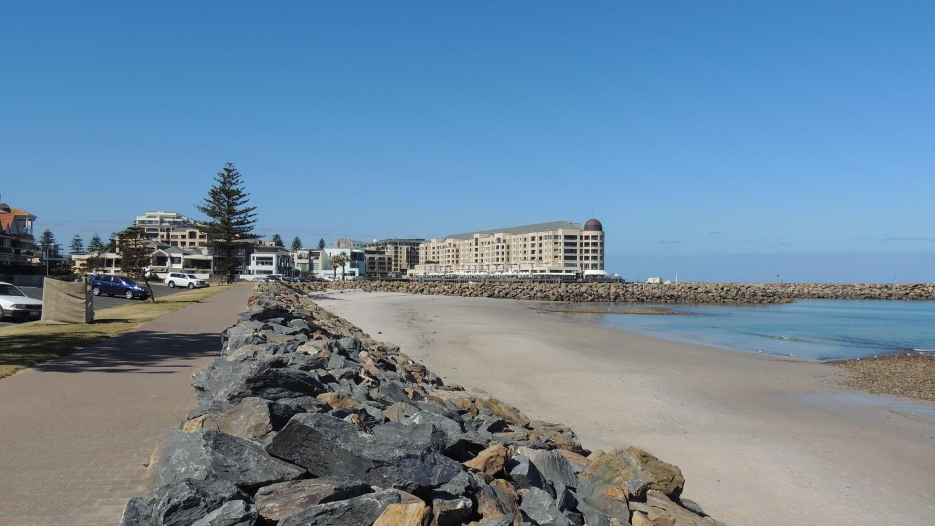 Glenelg - Marina Retreat