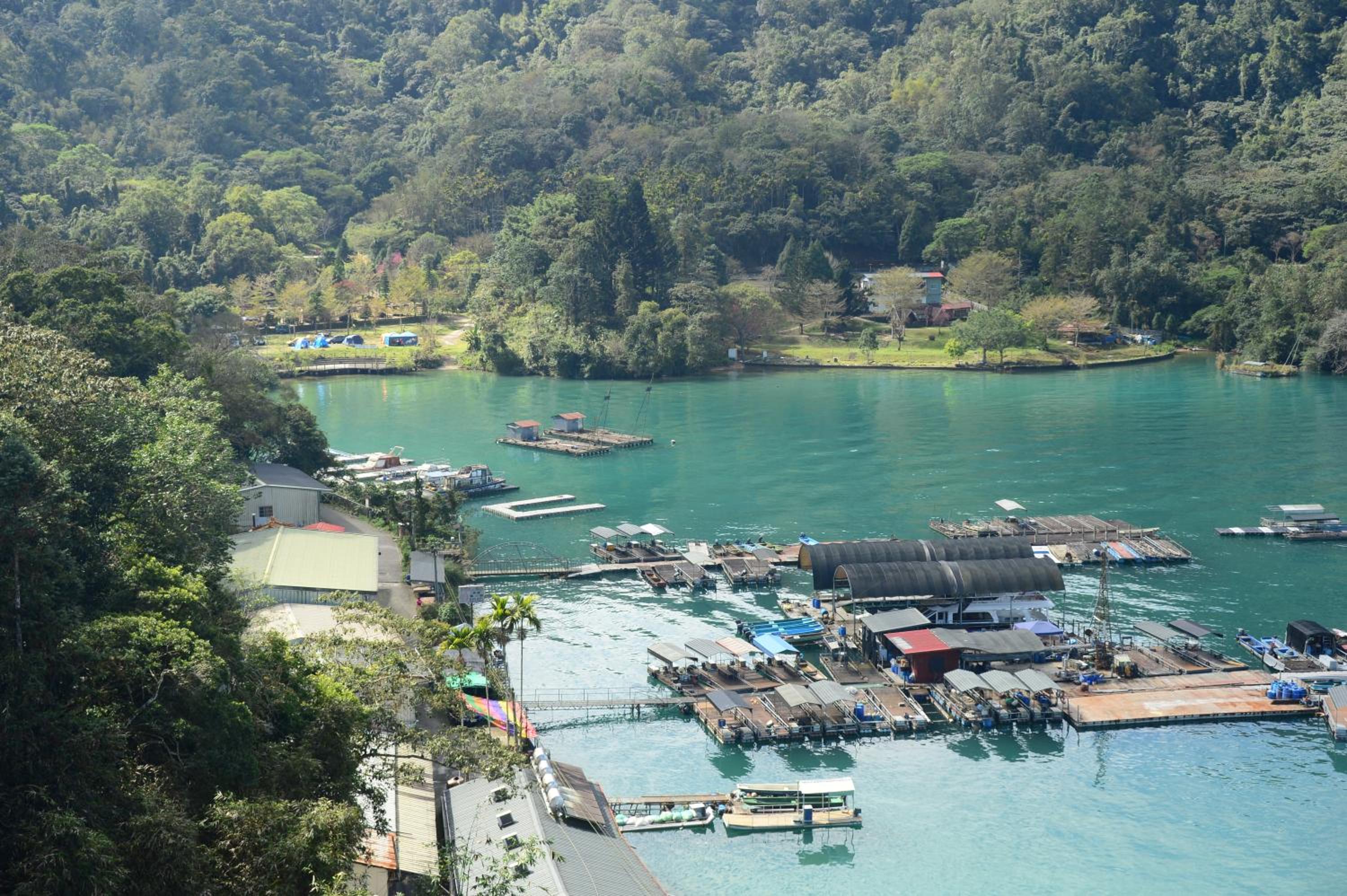 Yi Da Lakeside Hotel