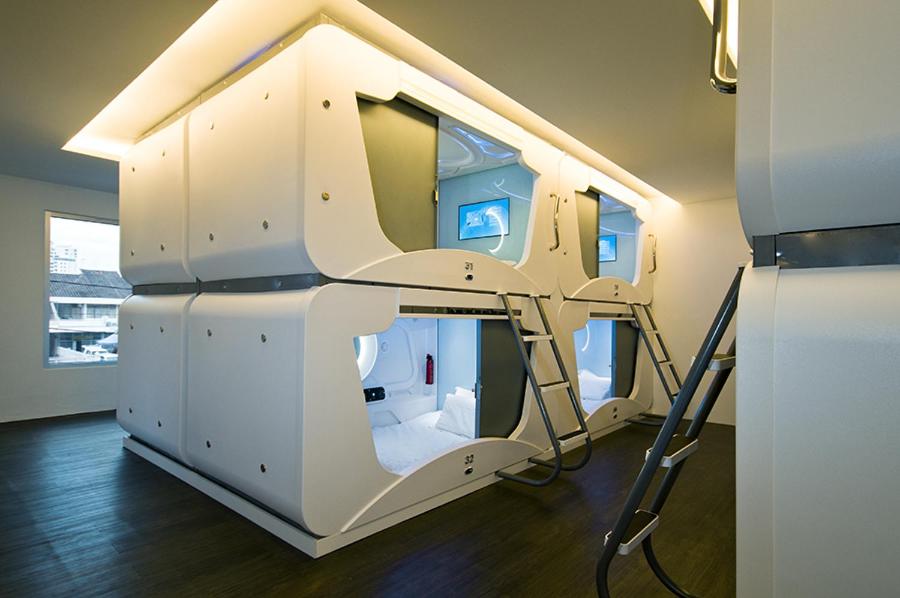 M Qube Hotel photo 7