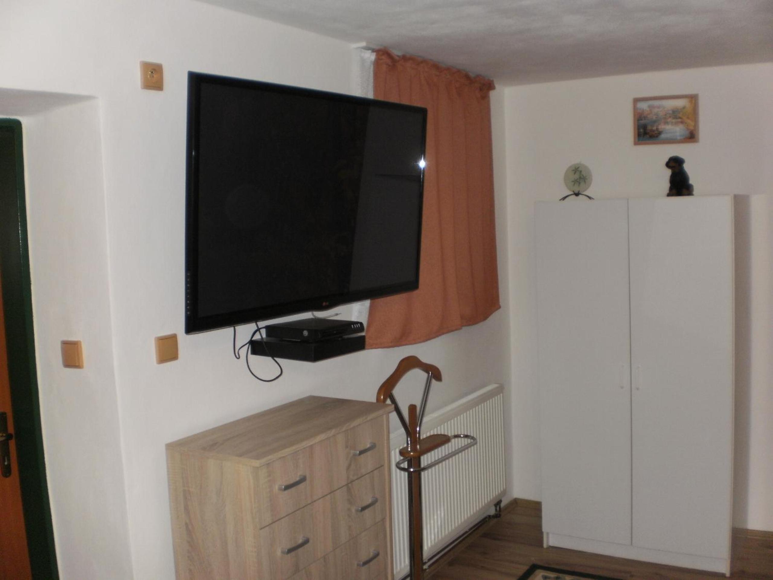 Privat Buk 100 view 4