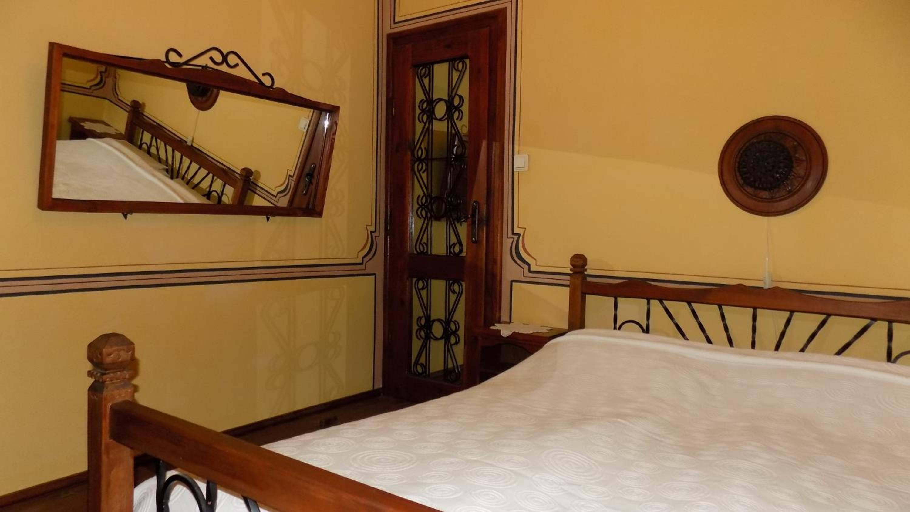 Dona Guest House - Horse Riding