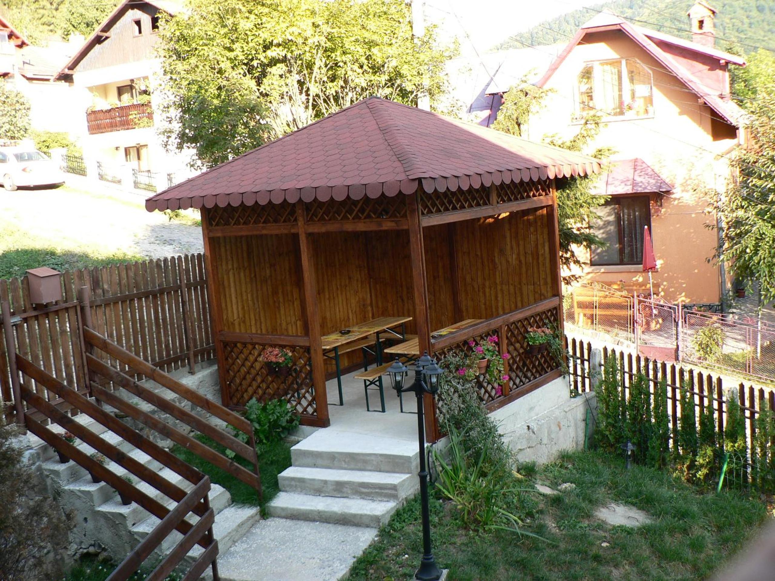 Photo 29
