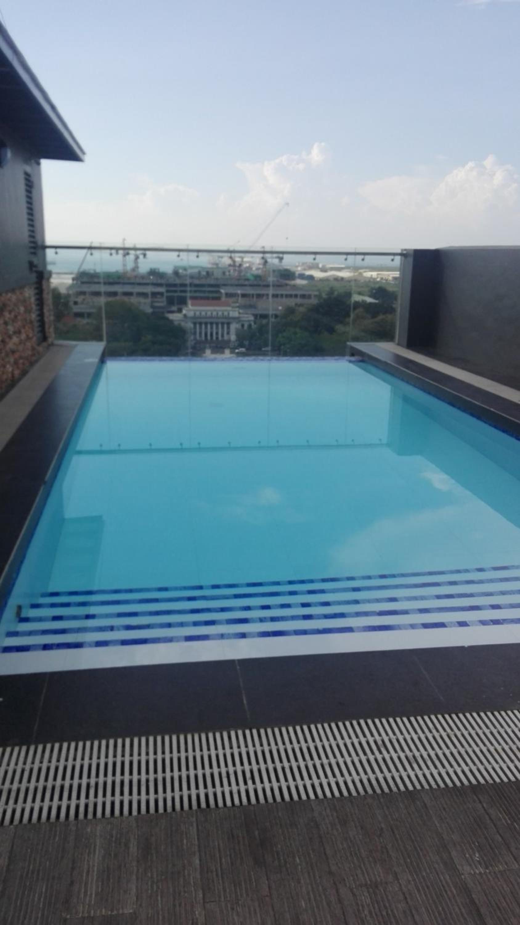 YulZ 516 at Cityscape view 3