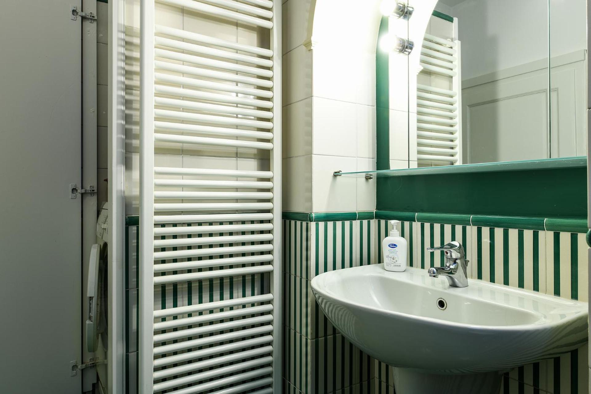 Rialto Apartment en Venice — bathroom