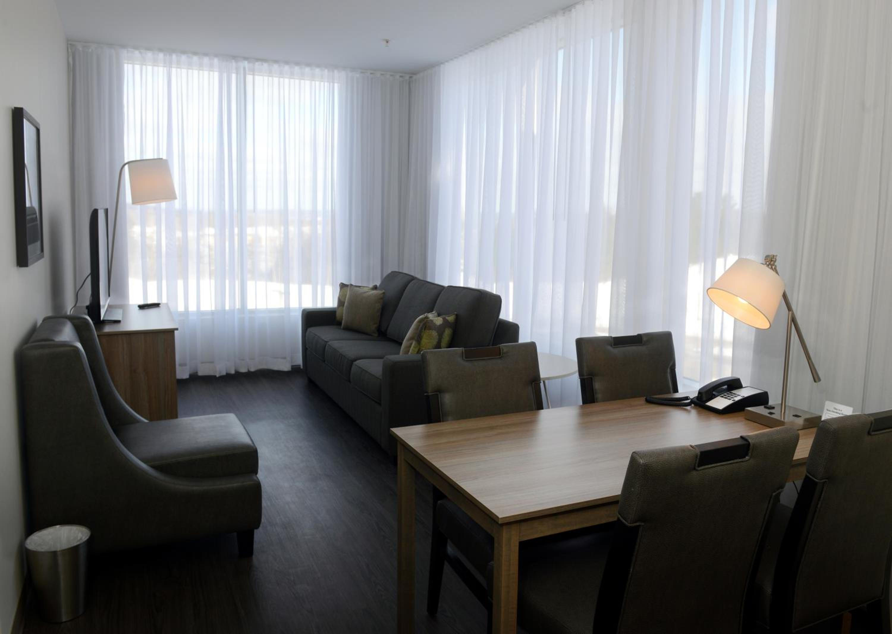 Fredericton Vacations - Radisson Kingswood Hotel  Suites, Fredericton - Property Image 28