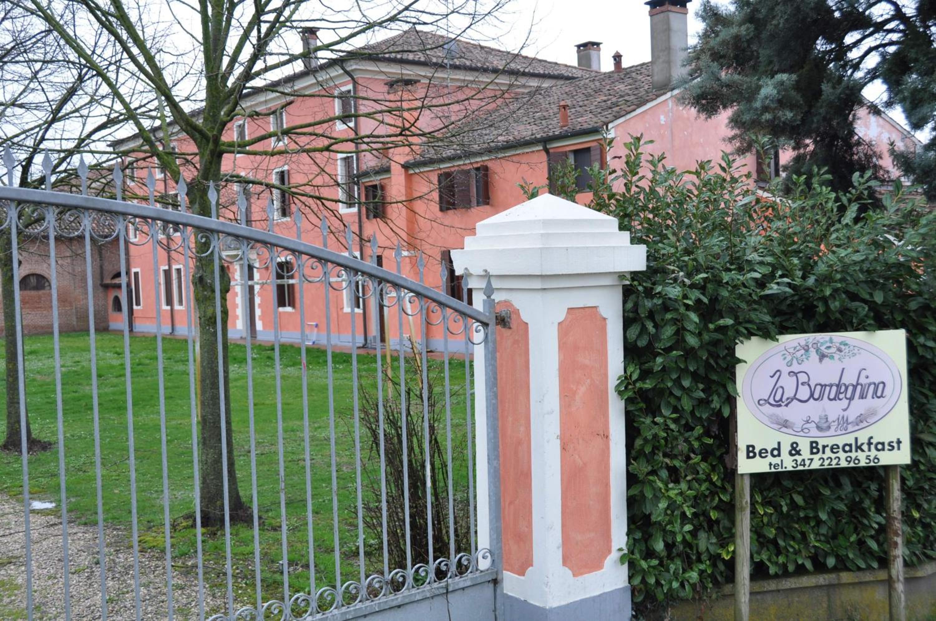 Bordeghina B&B In Farmhouse
