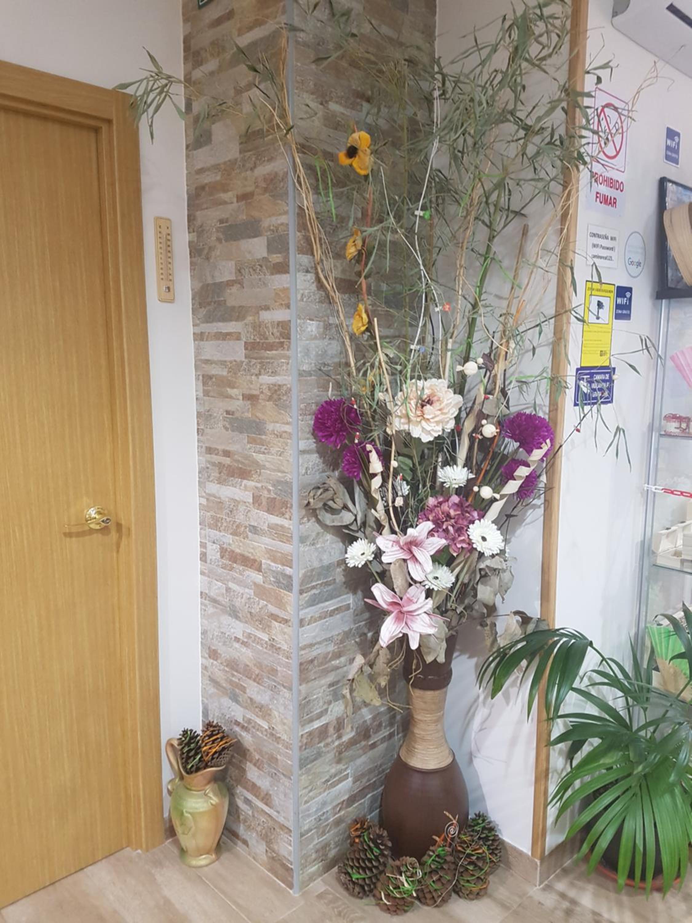Photo 28