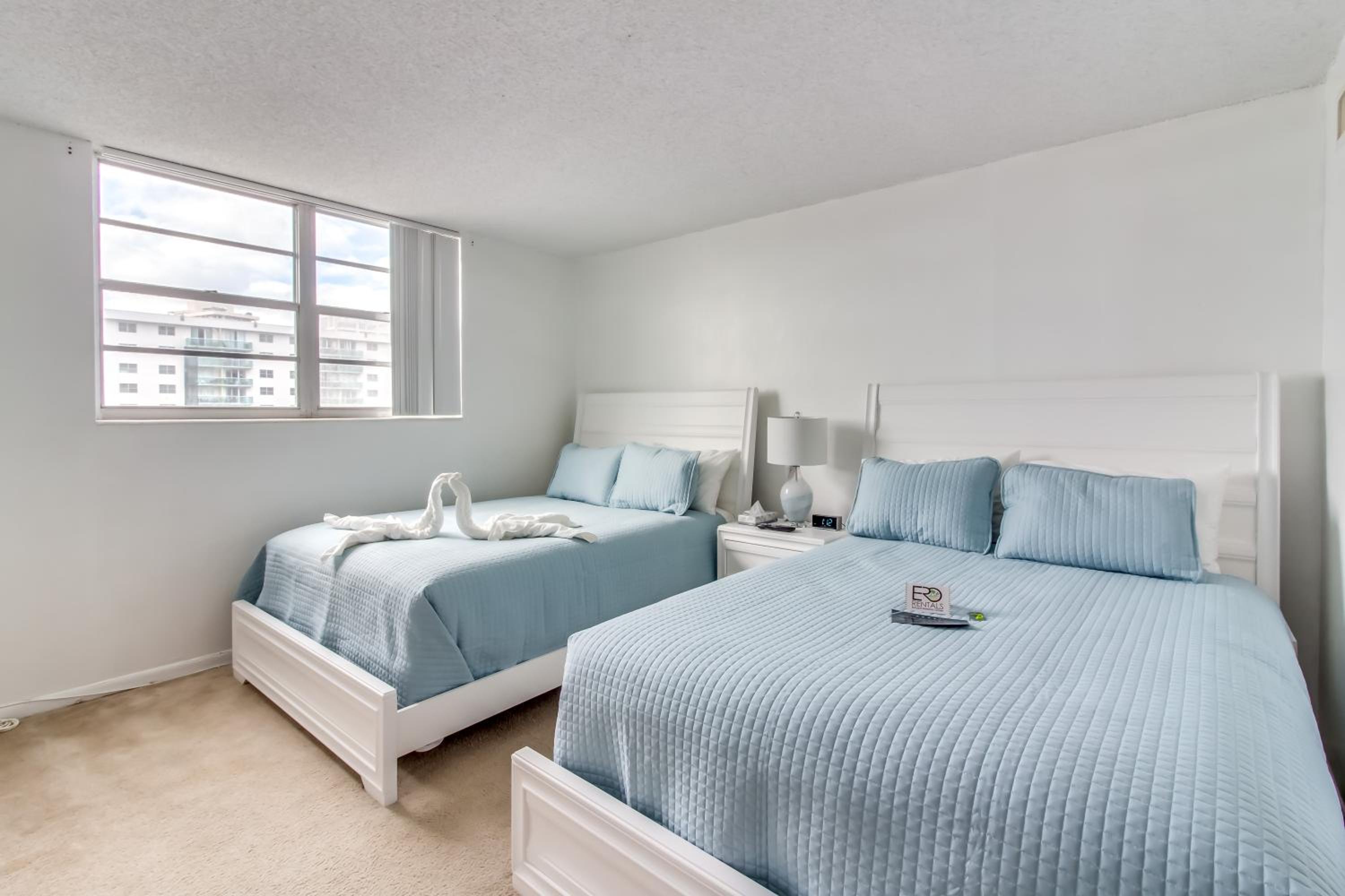 Ocean Reserve Luxury Condos Across from Sunny Isles Beach