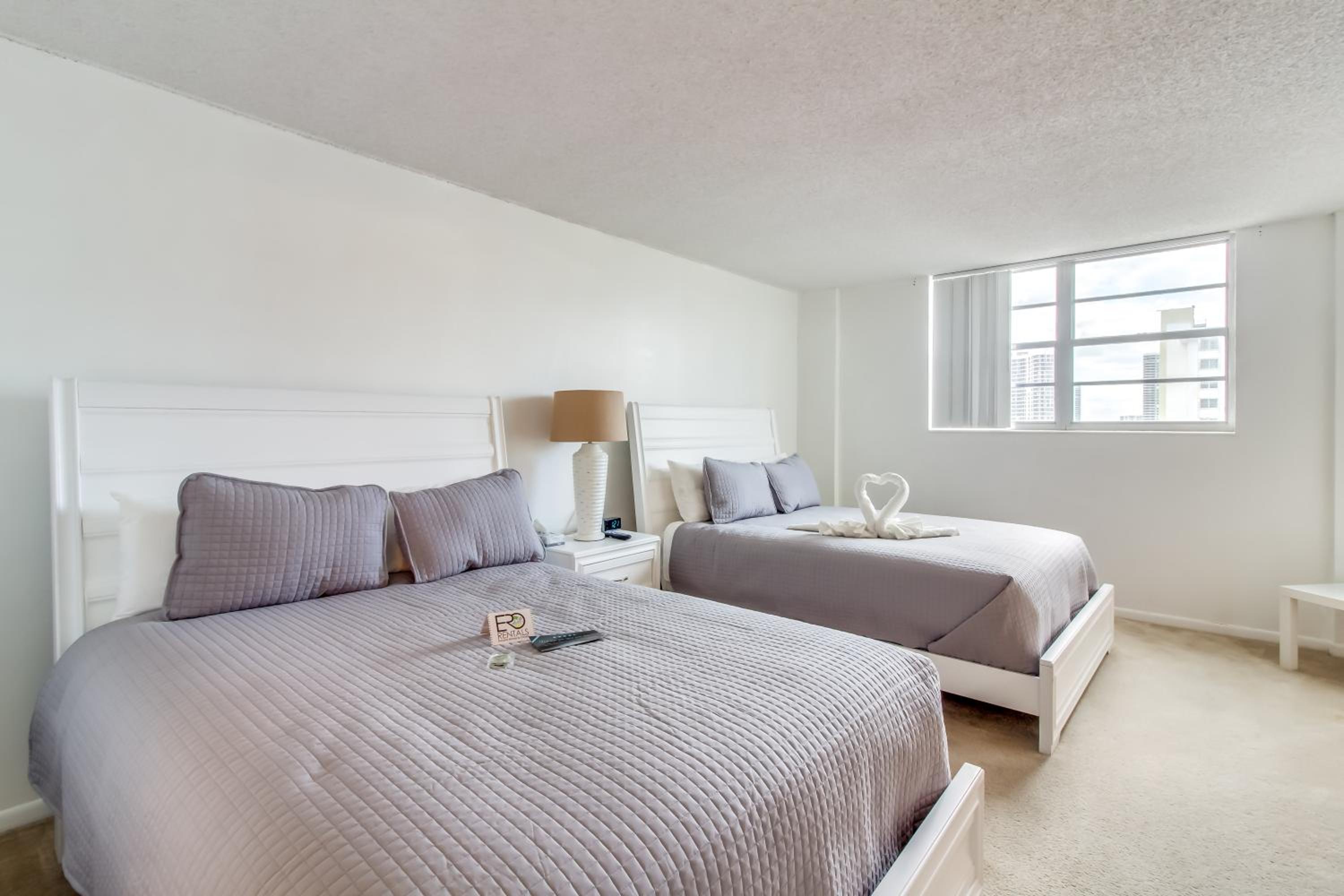 Ocean Reserve Luxury Condos Across from Sunny Isles Beach