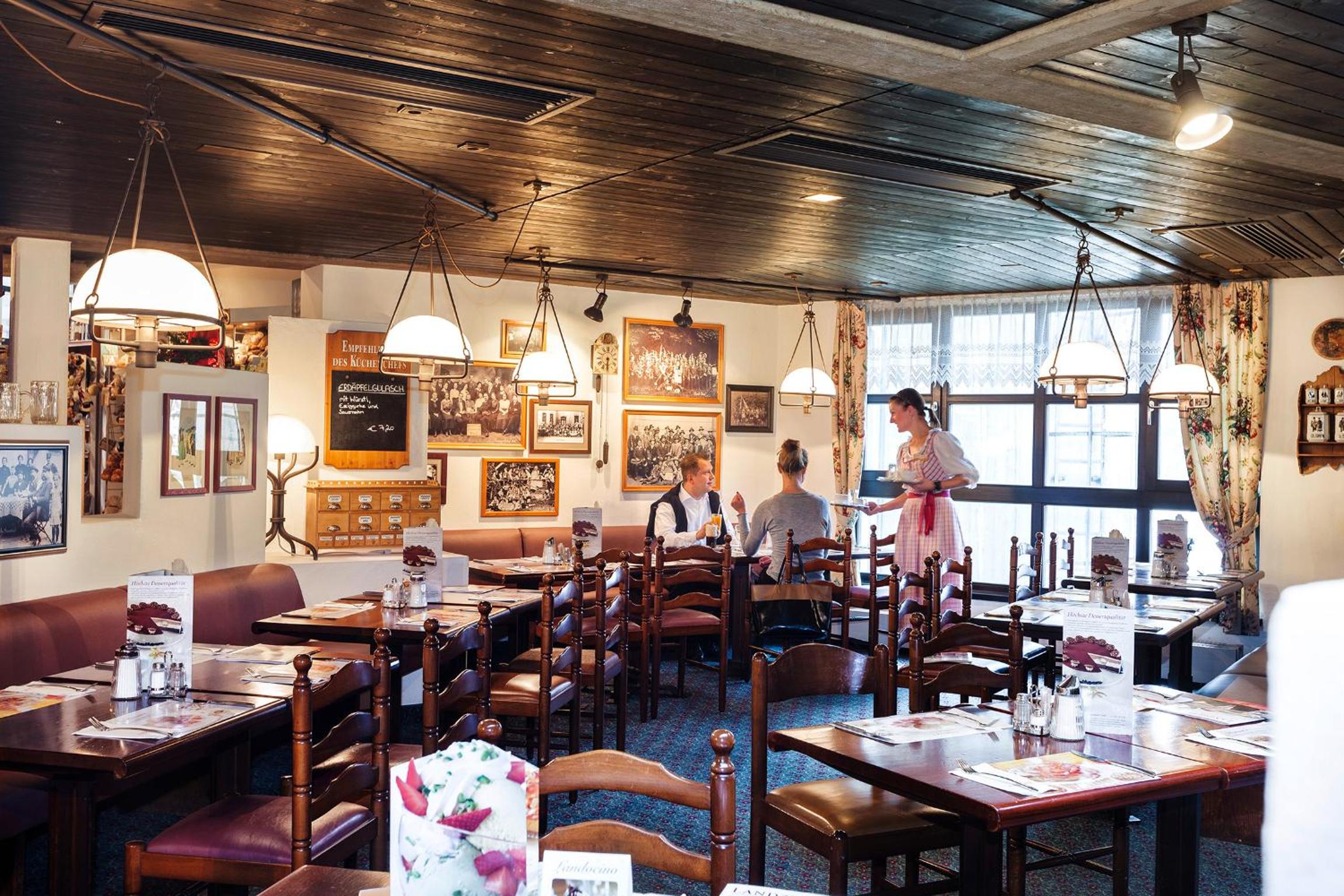 Landzeit Restaurant Angath