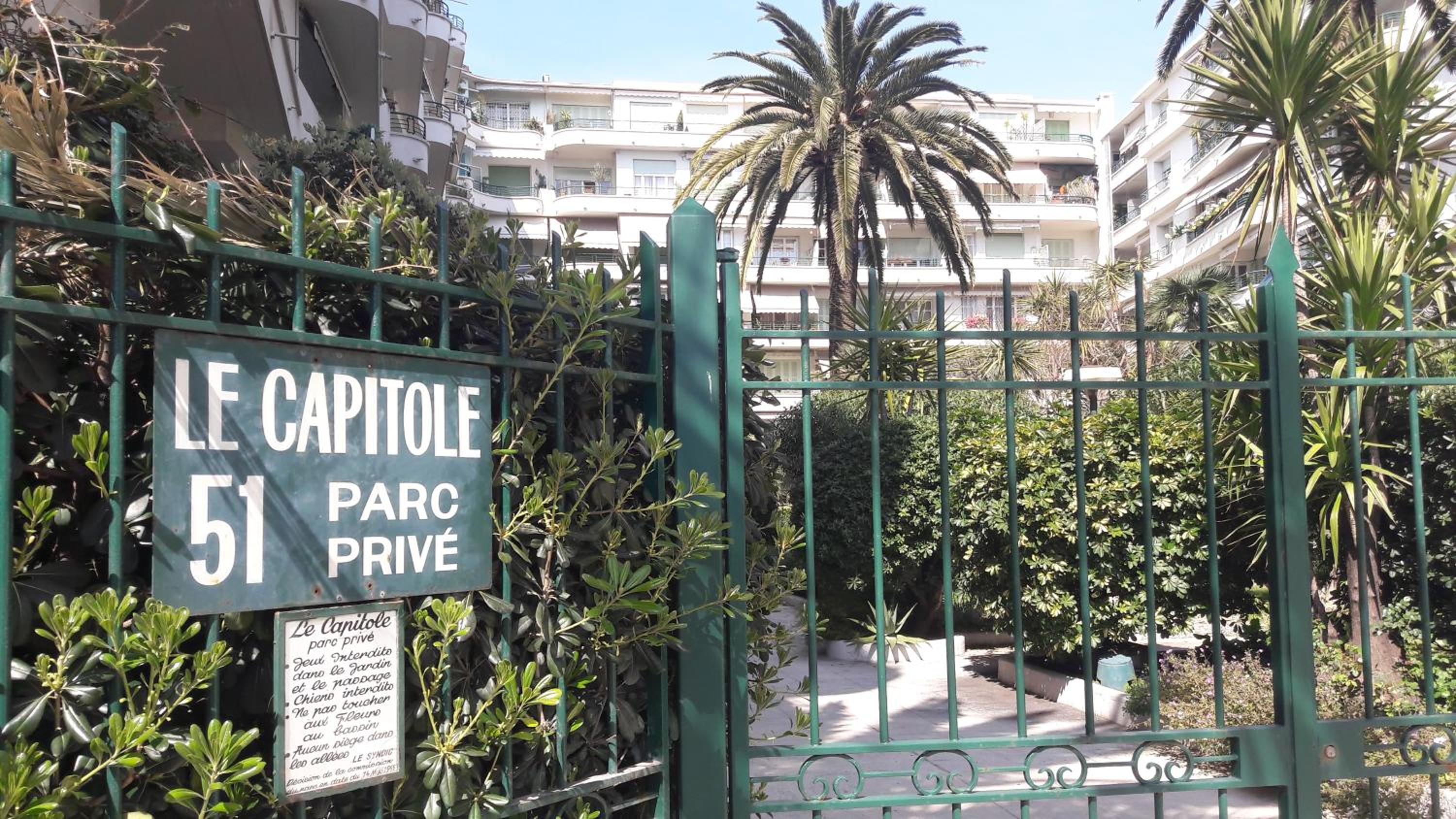 Seaflat in Nice photo 2
