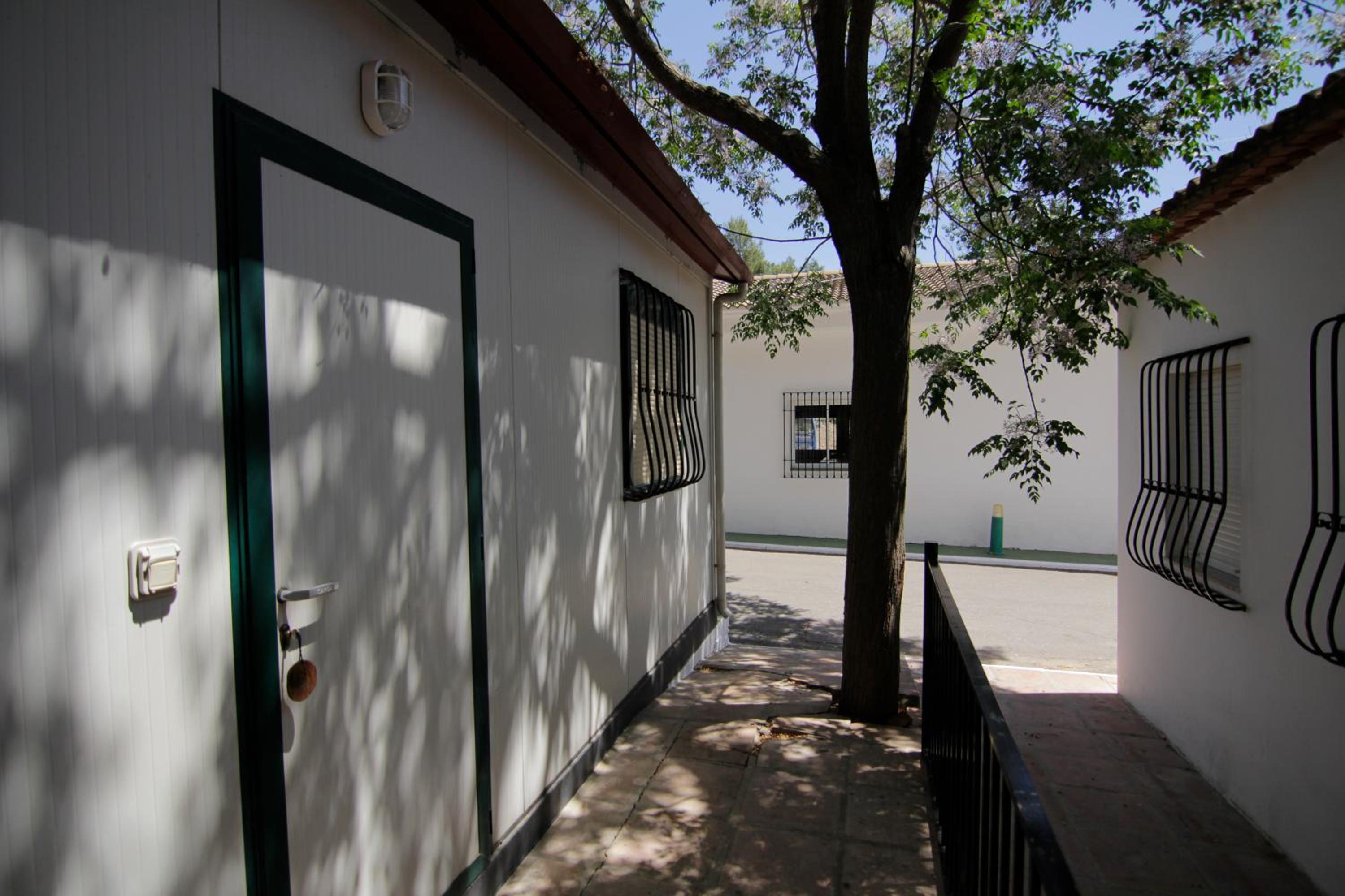 CENTRO DE OCIO ALÚA Bungalows Camping Rafting Benamejí