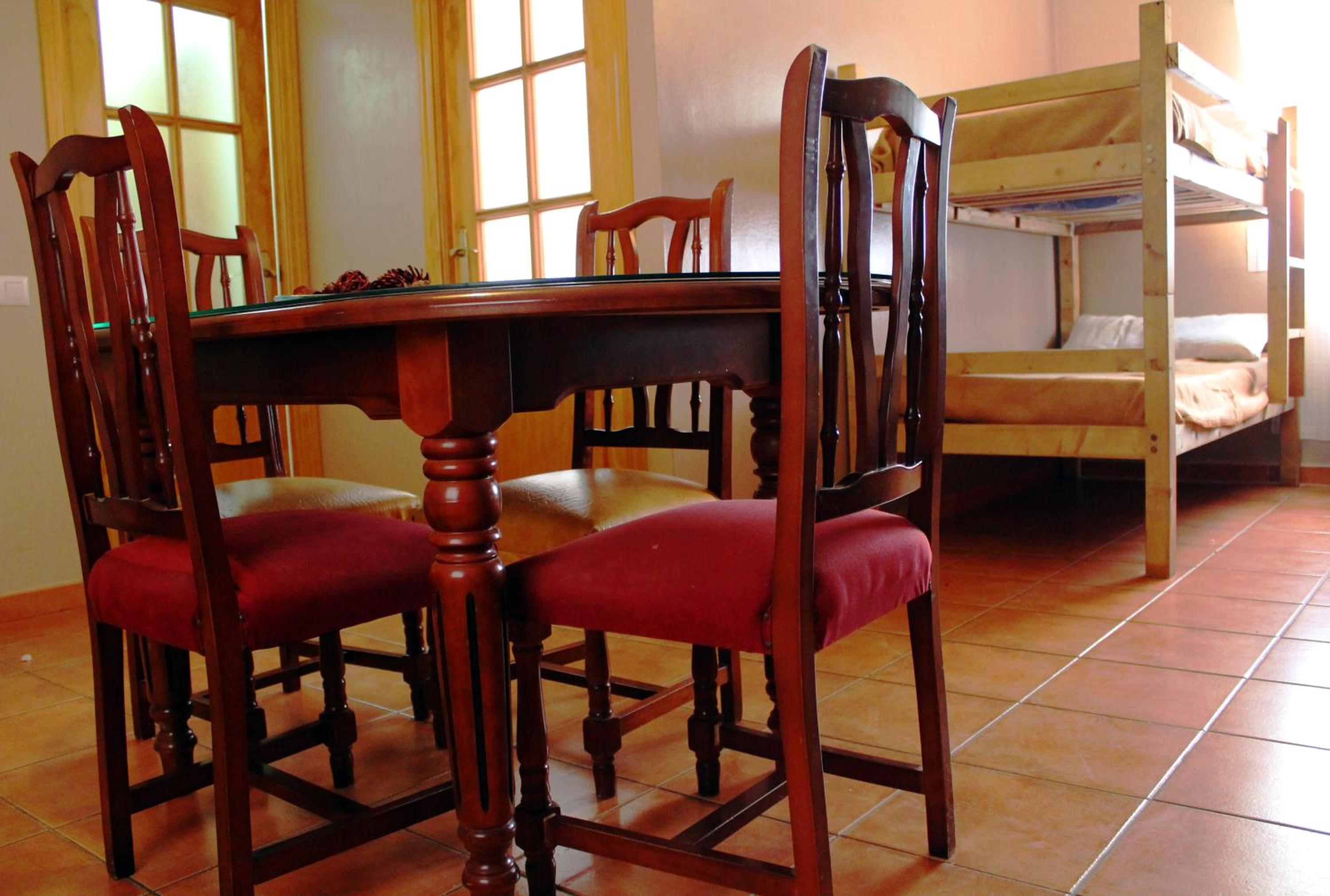 CENTRO DE OCIO ALÚA Bungalows Camping Rafting Benamejí