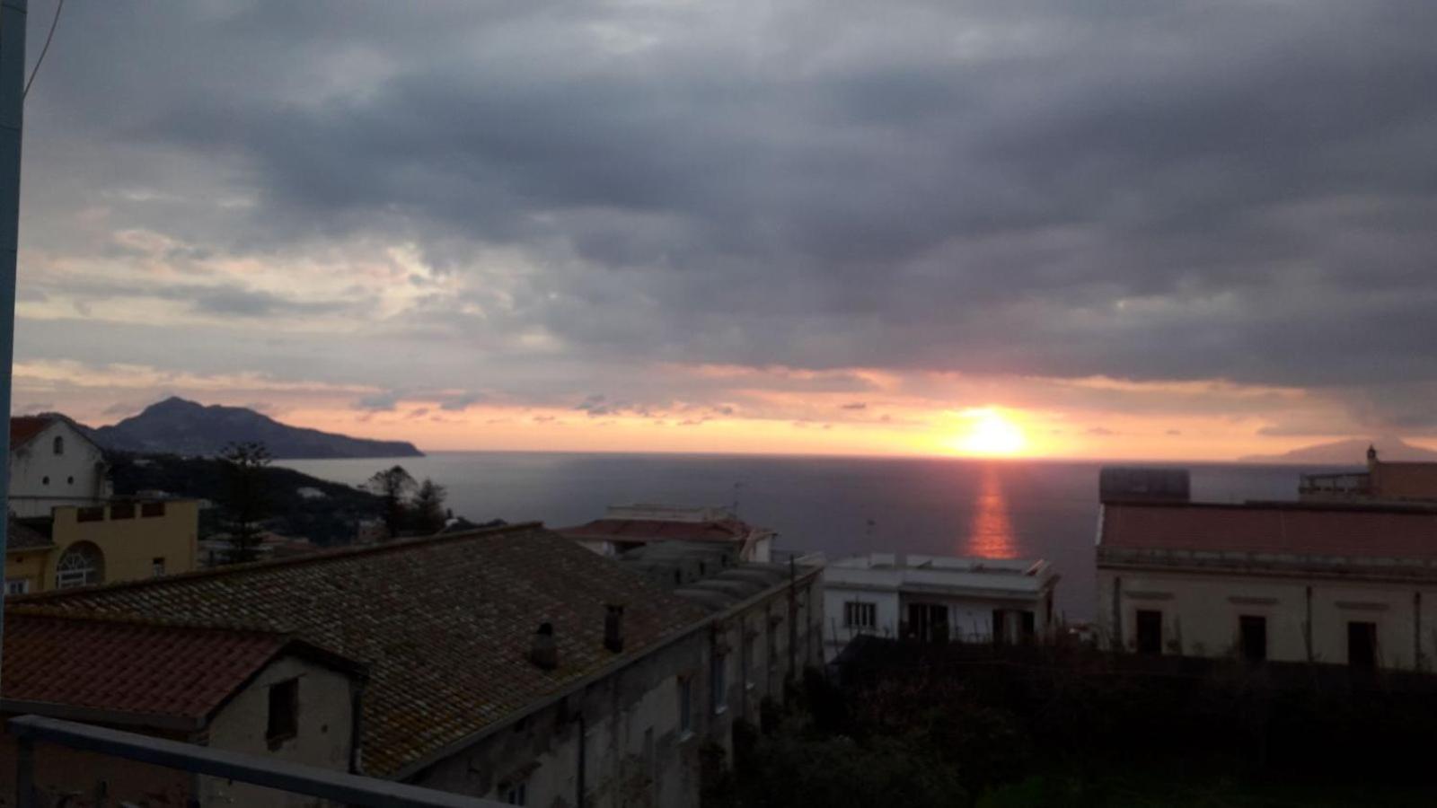 Sunset rooms photo 2