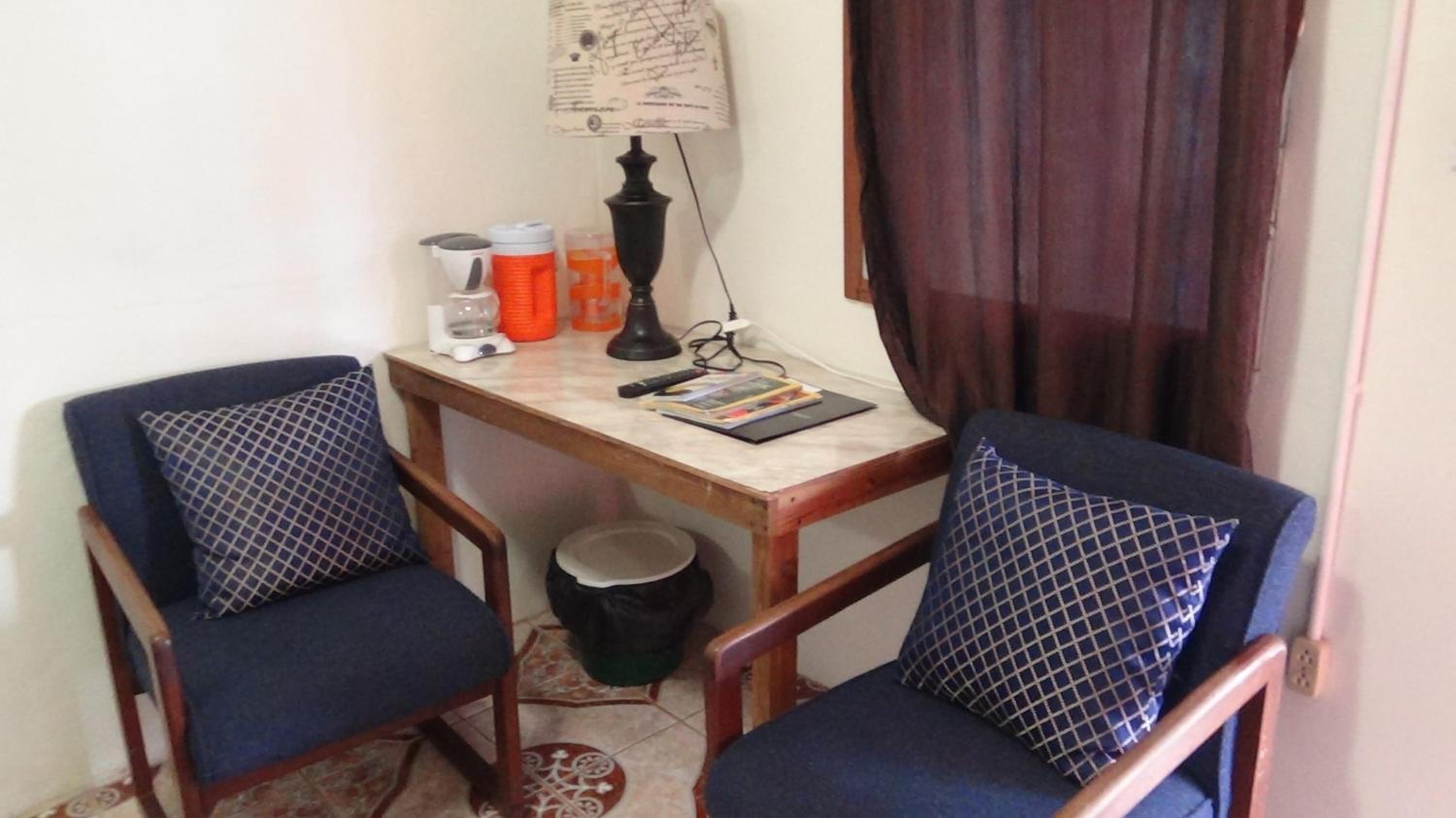 Hacienda Tropical Guest House