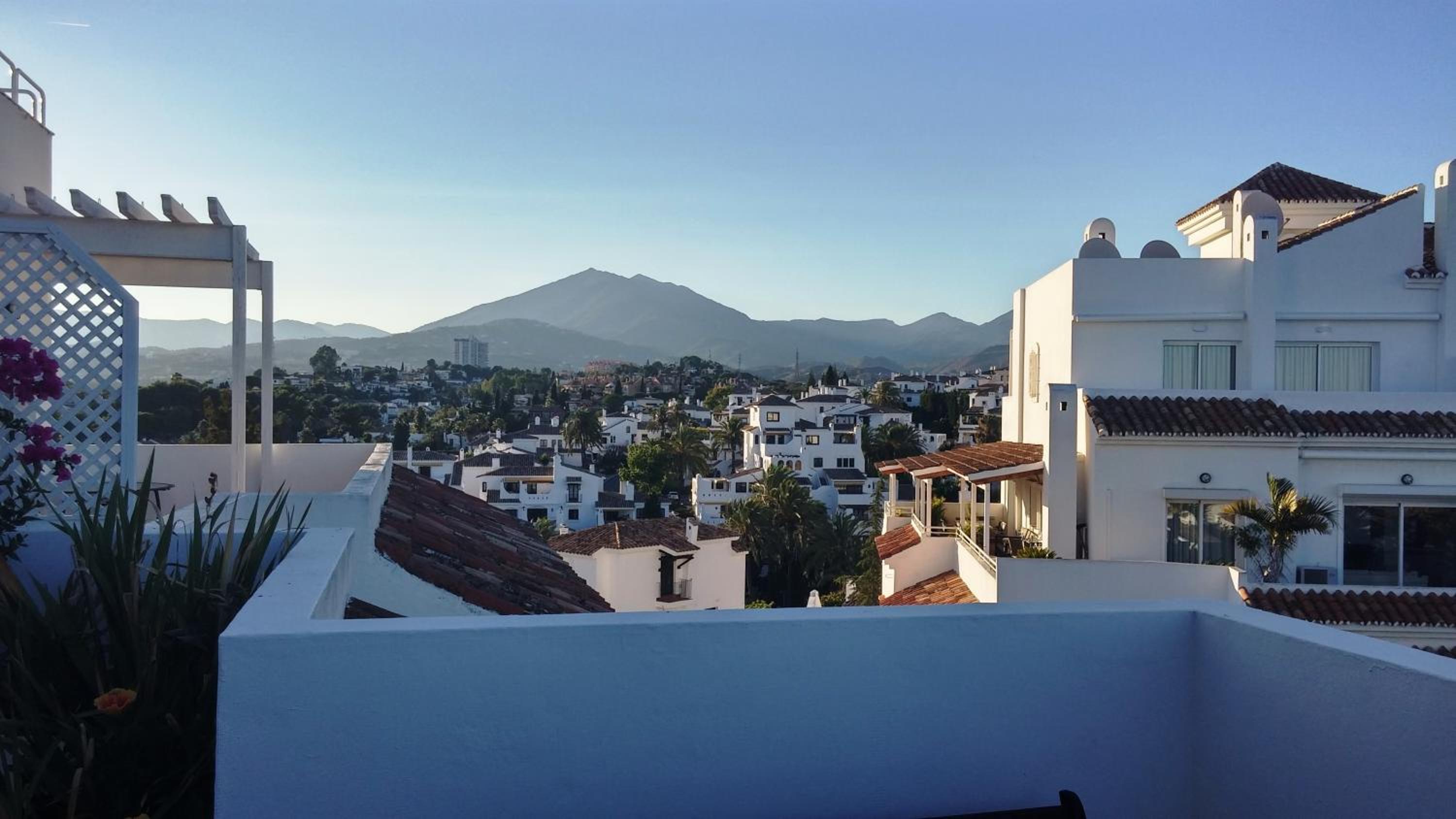 Spacious, Fresh and Fantastic Views