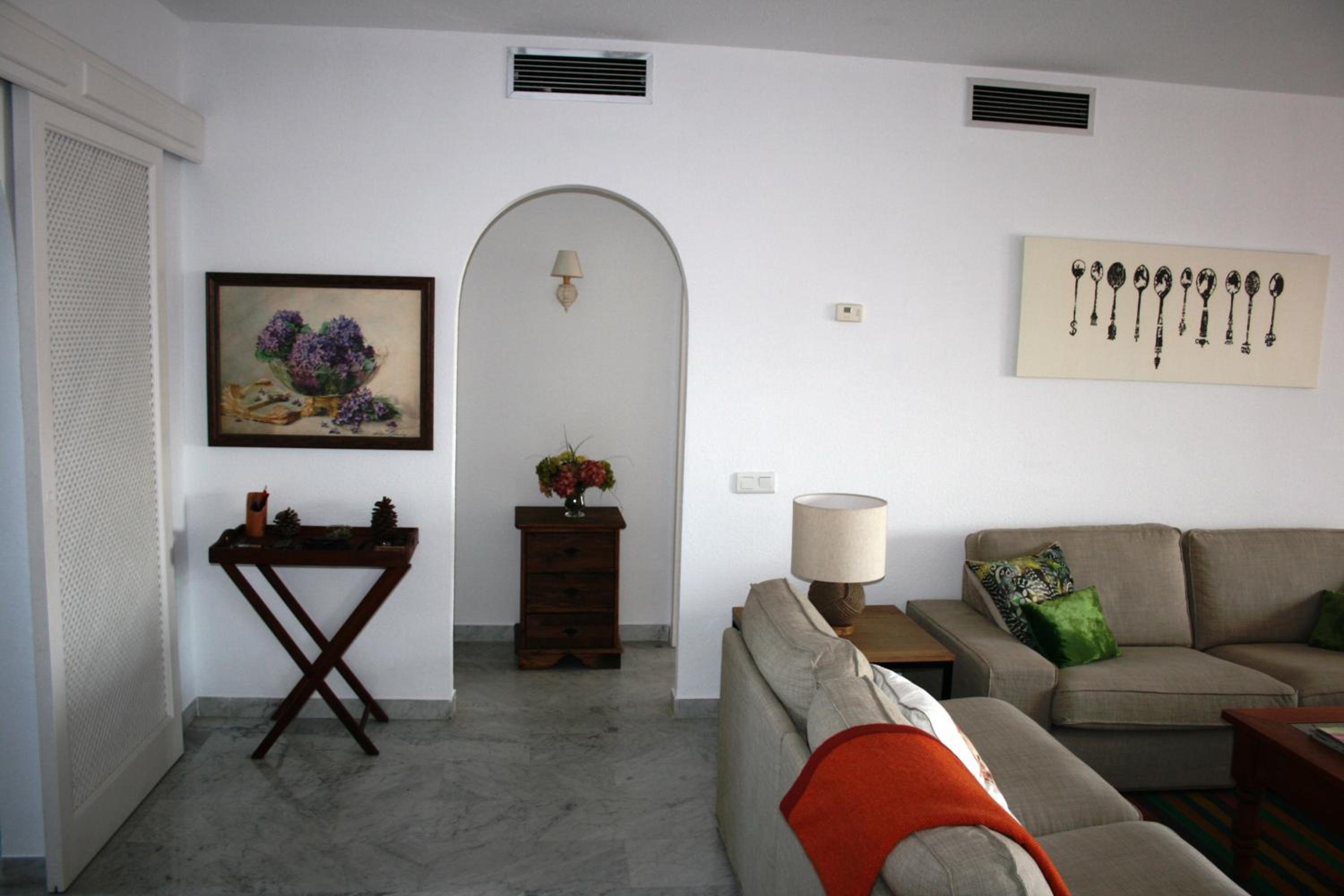 Spacious, Fresh and Fantastic Views